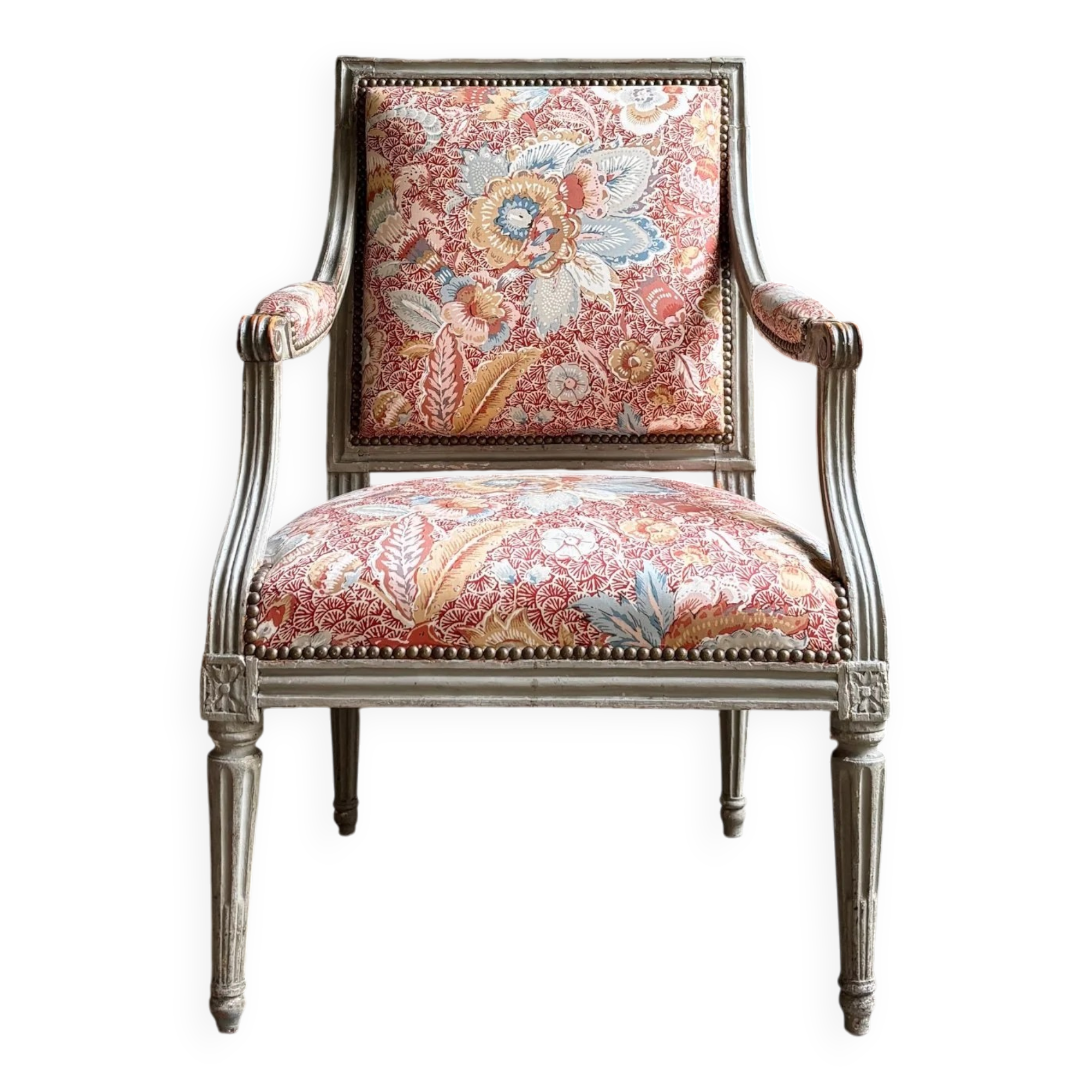 Queen's armchair from the Louis XVI period, Indian fabric.