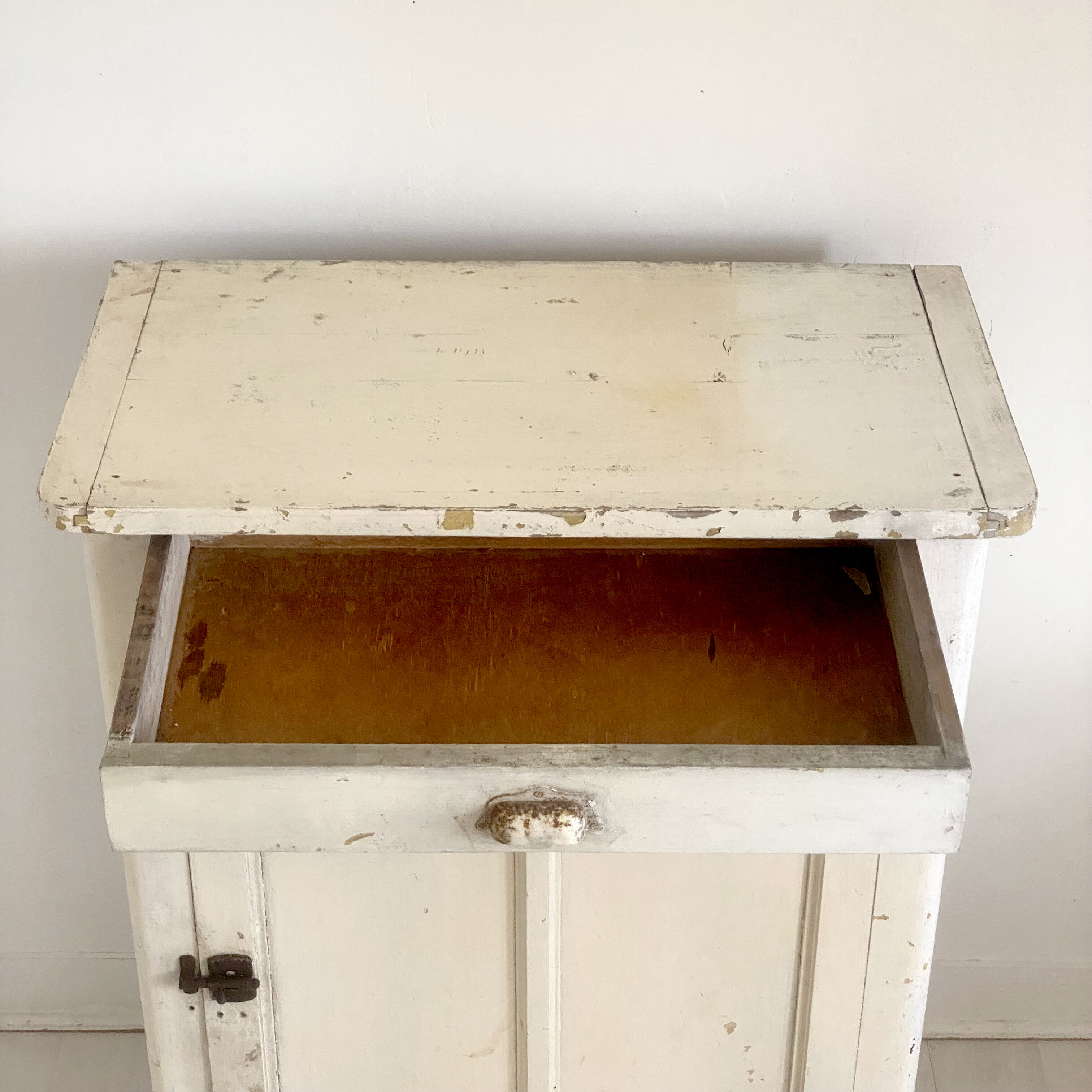 Vintage parisian buffet 50's