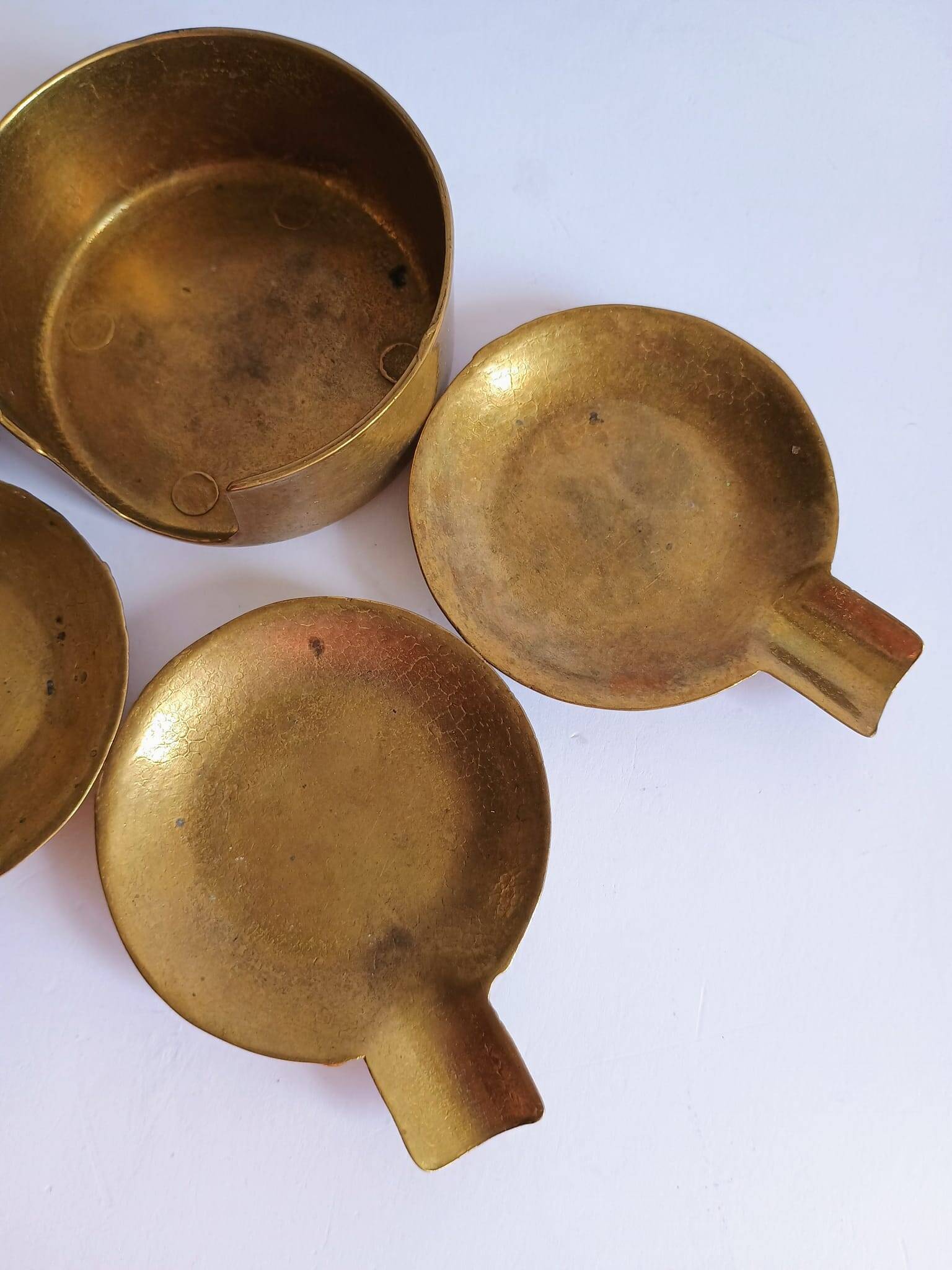 Set of 4 vintage brass nesting ashtrays
