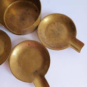 Lot de 4 cendriers gigognes laiton vintage