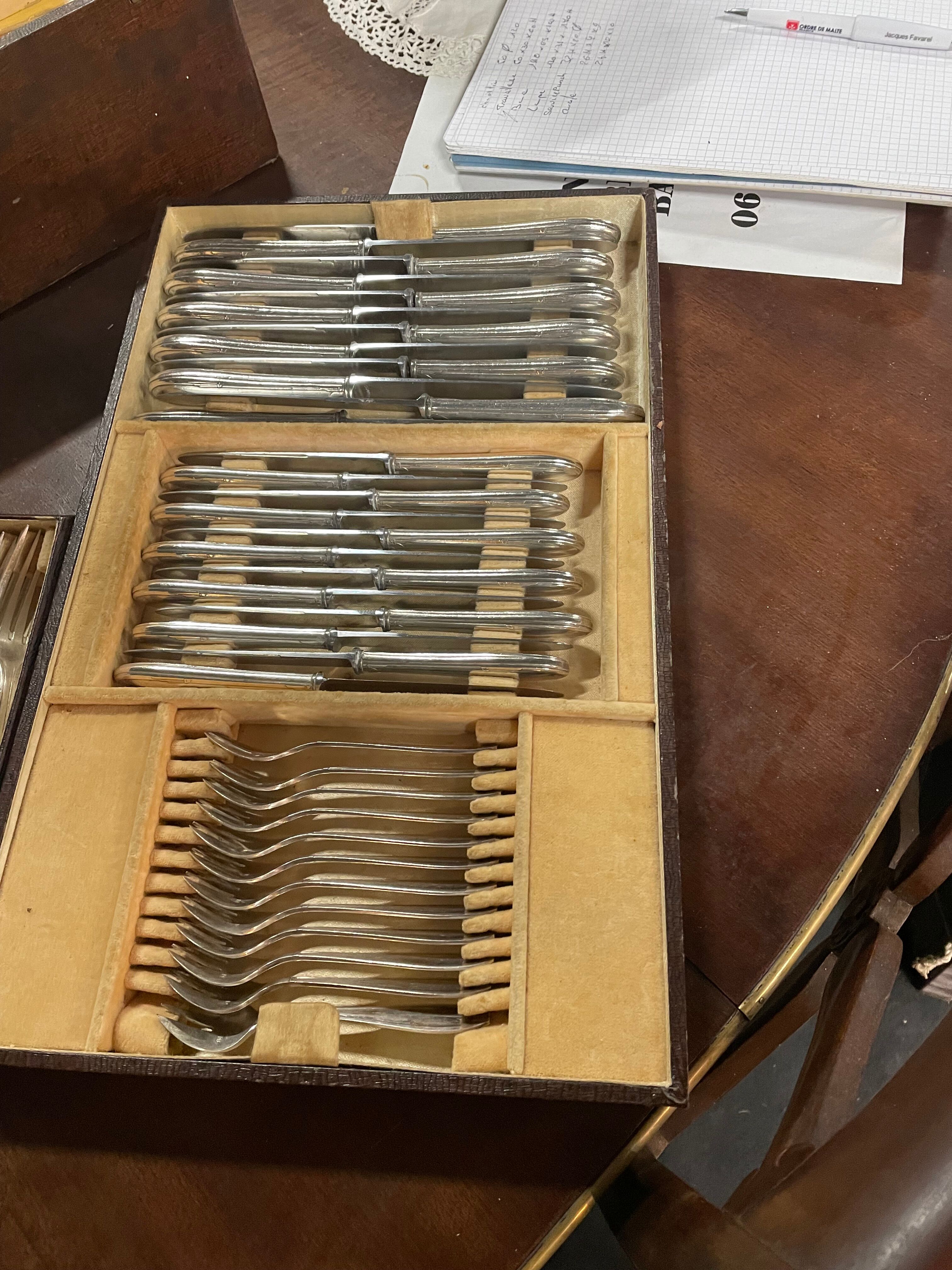 Art Deco menagere in silver metal