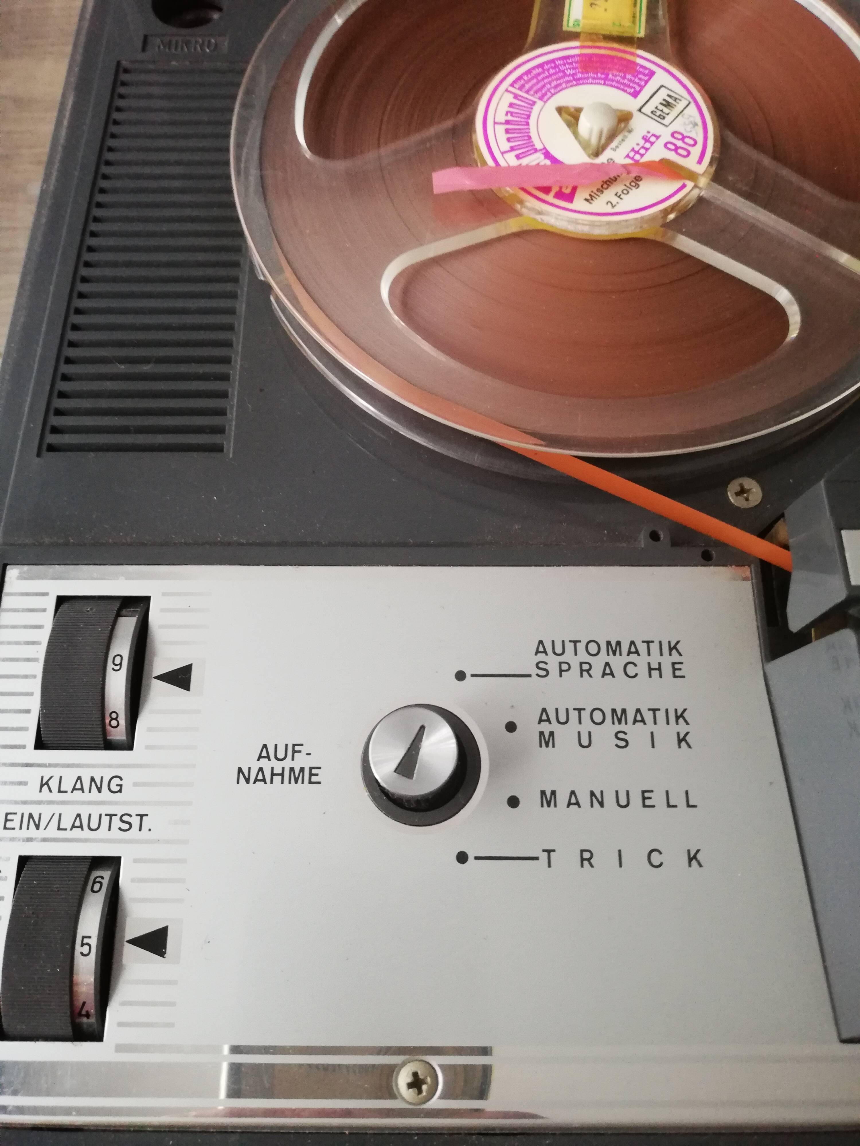 Grundig tape recorder TK 125