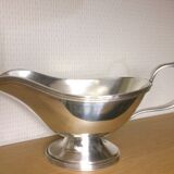 Gravy boat