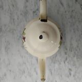 Enamelled teapot