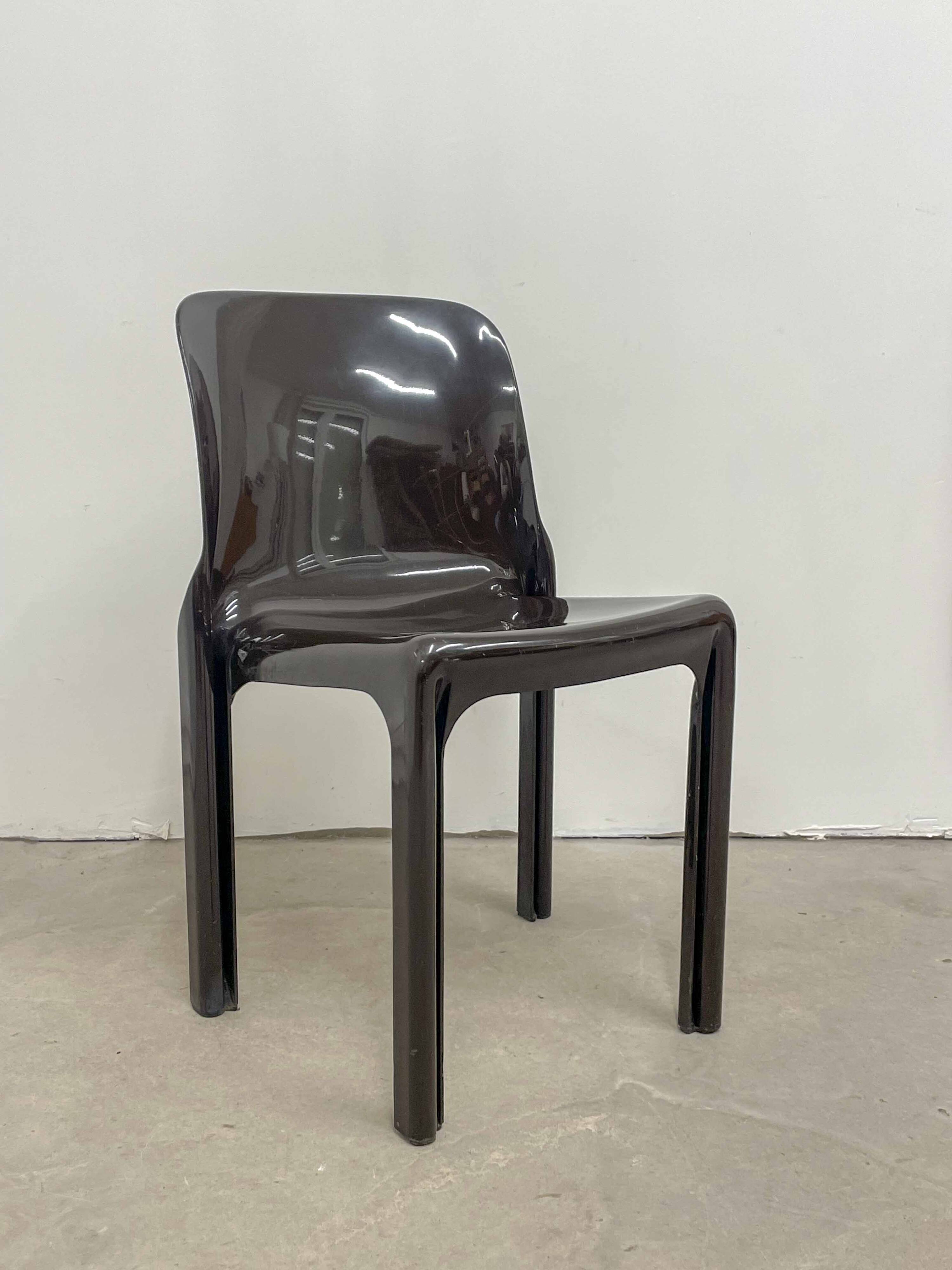 Selene model chair, Vico Magistretti, Artemide