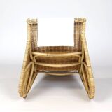 Rattan lounge chair