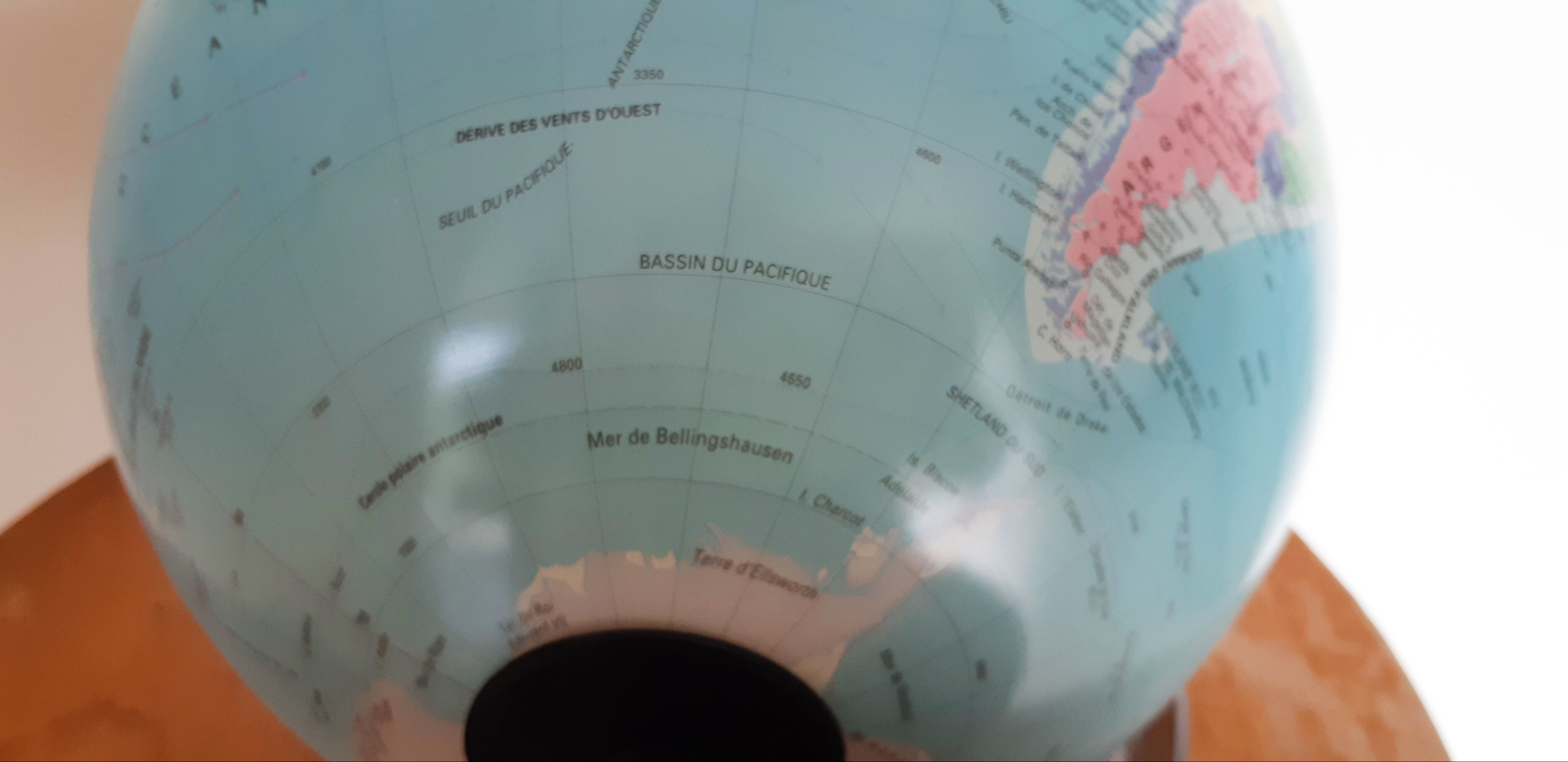 Luminous globe Sudime 1993 Appolo
