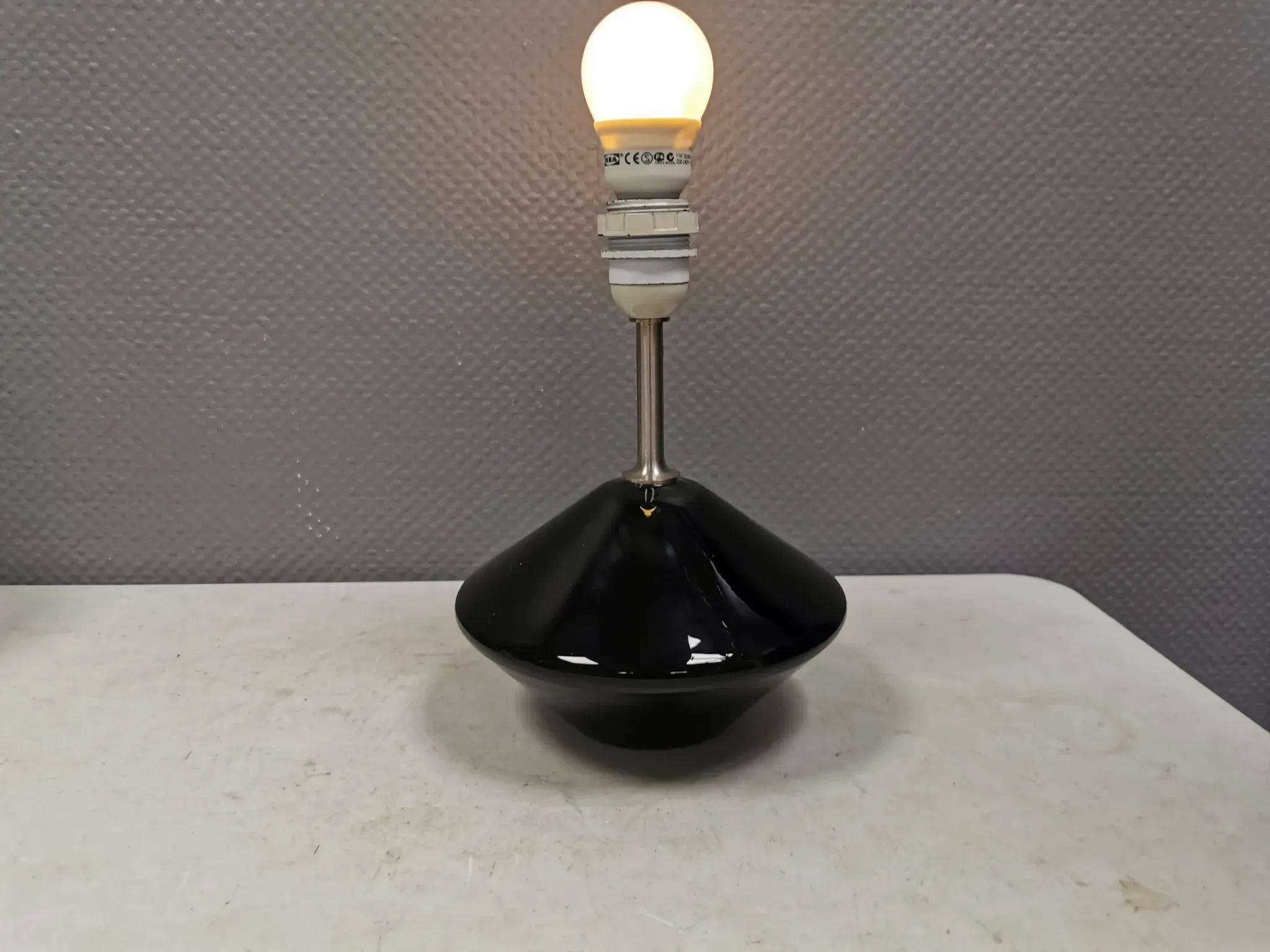 Lampe de table, modèle Astro, conçue en 1987 par Sidse Werner.