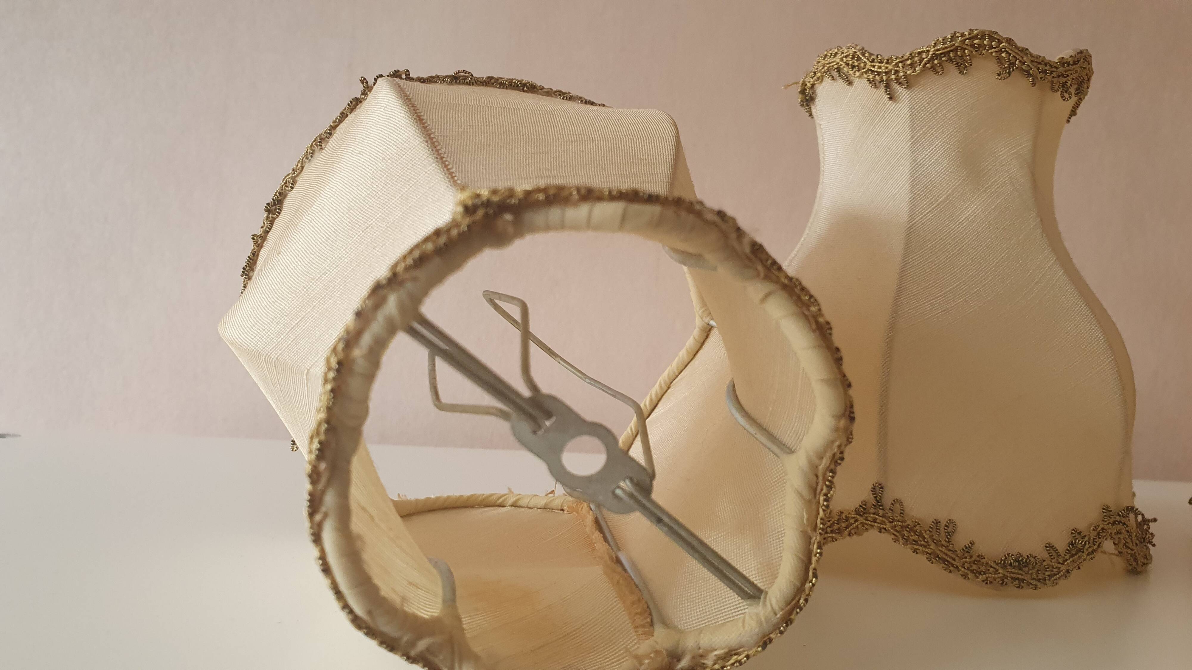 Set of 4 fabric lampshades with fringes