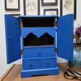 Small 20th century cabinet