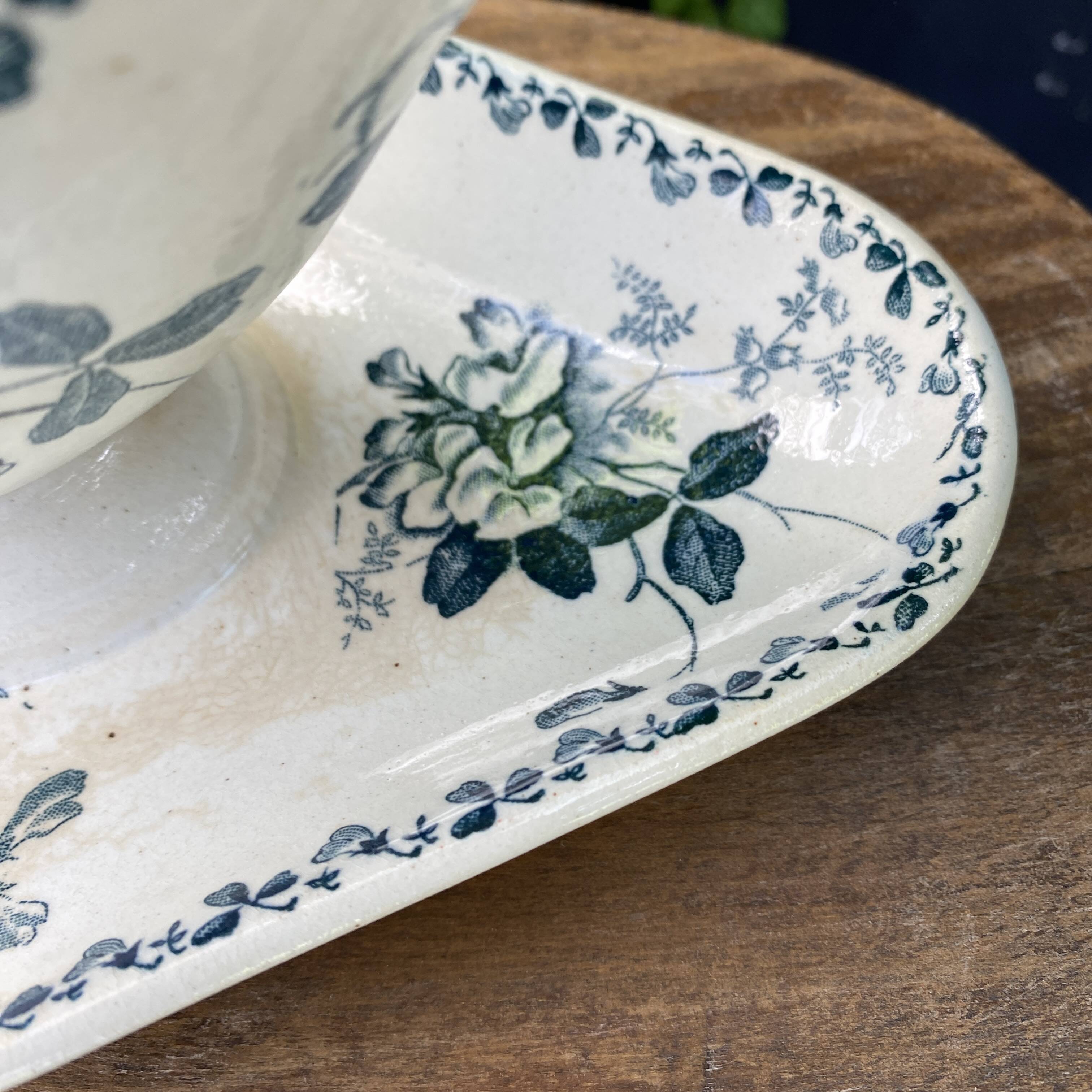Ironstone sauce boat St Amand