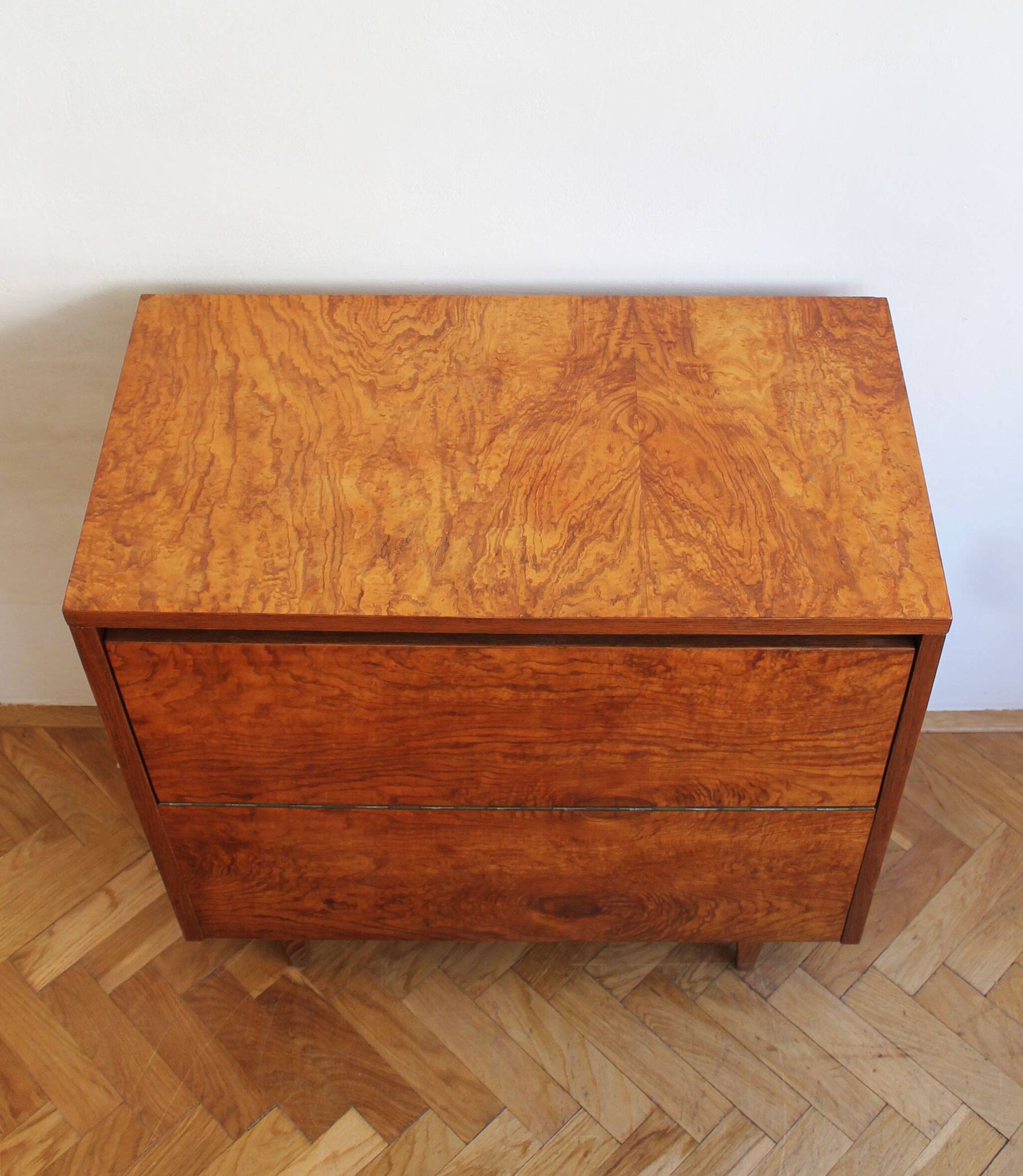 Commode des années 1950