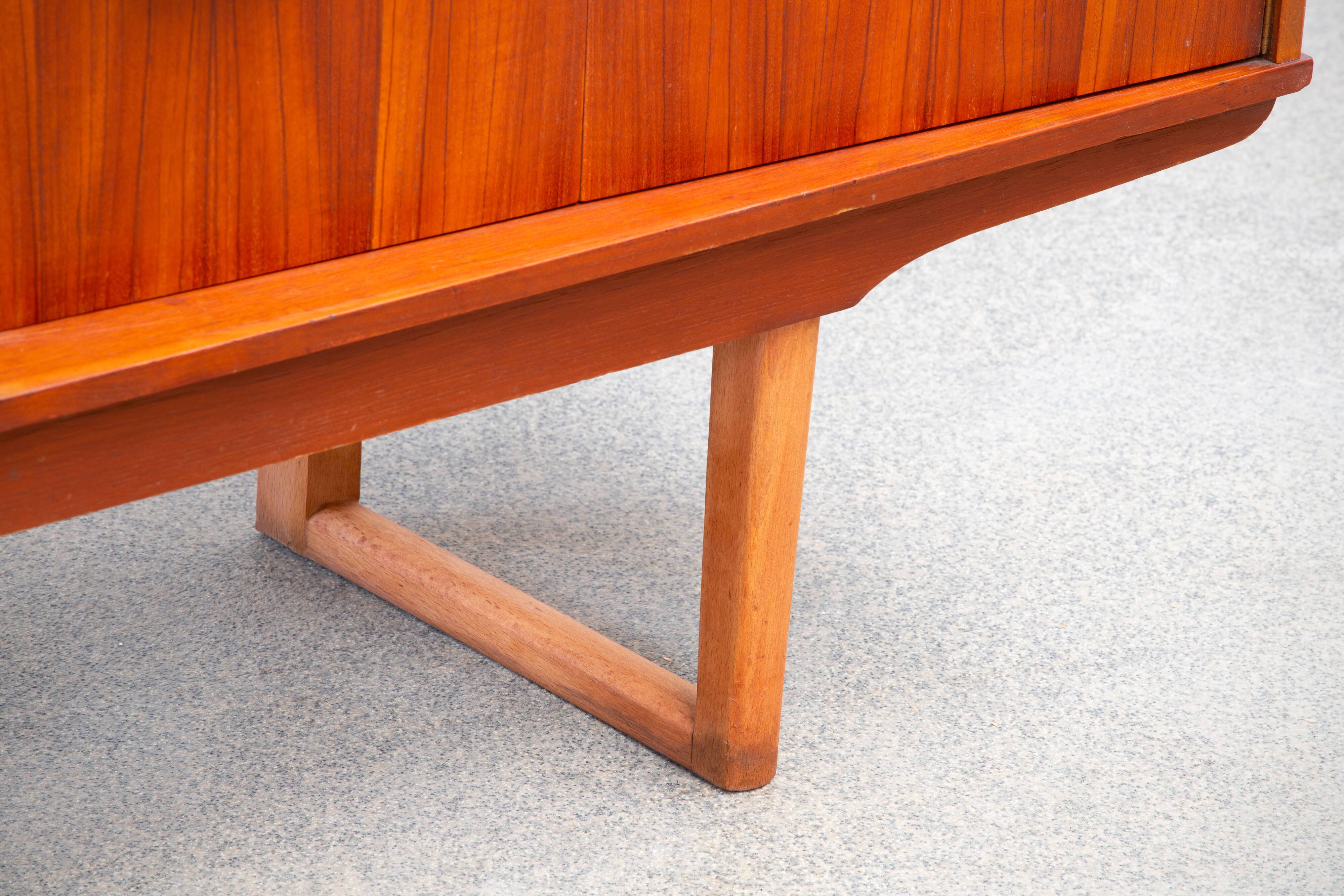 Vintage Scandinavian enfilade 1960