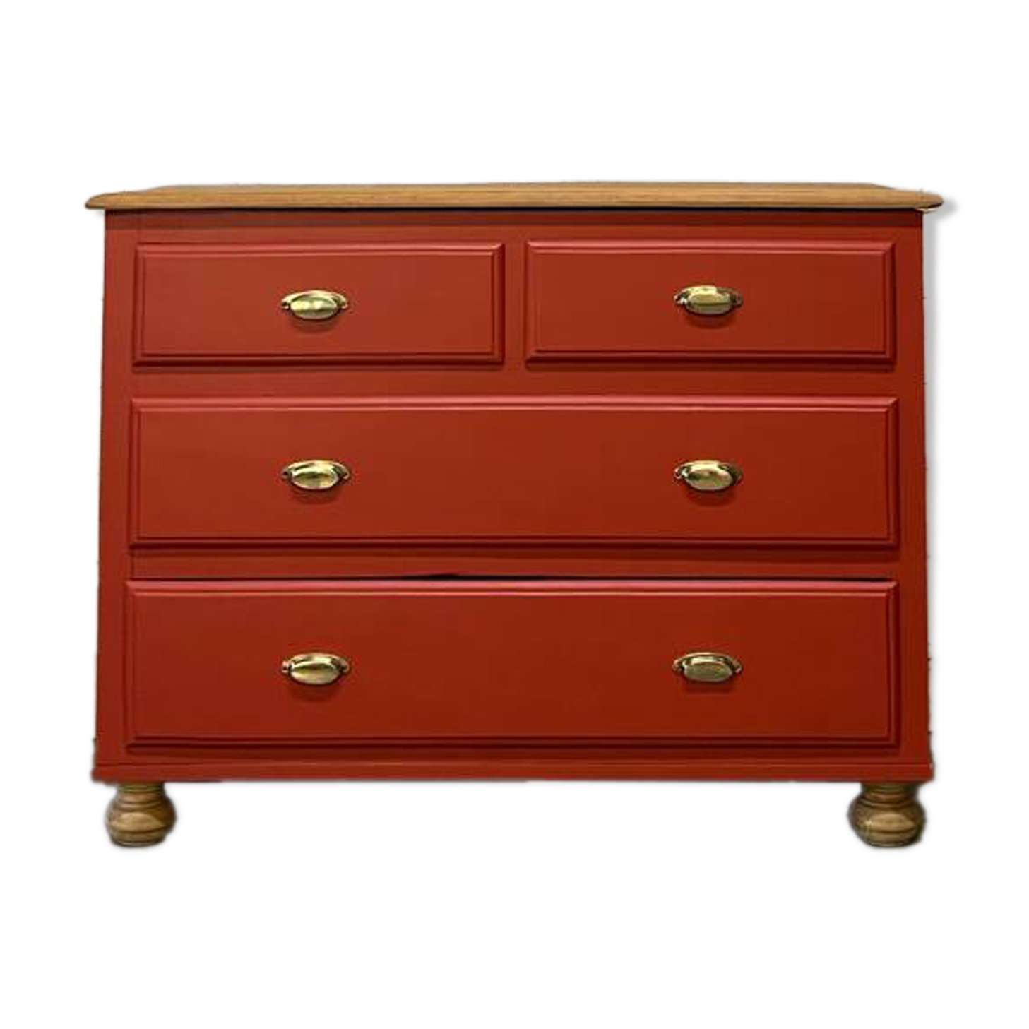 Vintage chest of drawers with brass handles