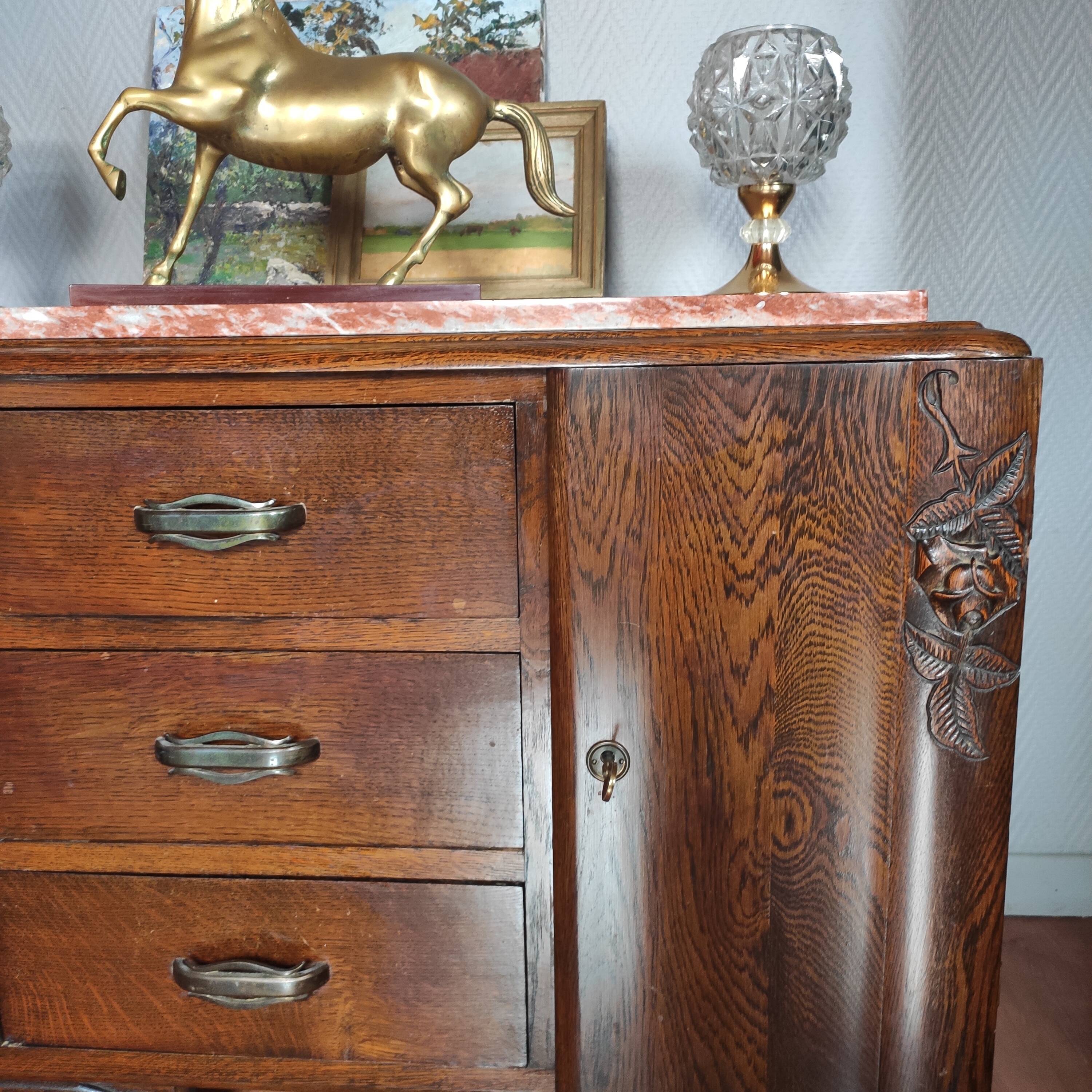 Oak art deco chest of drawers
