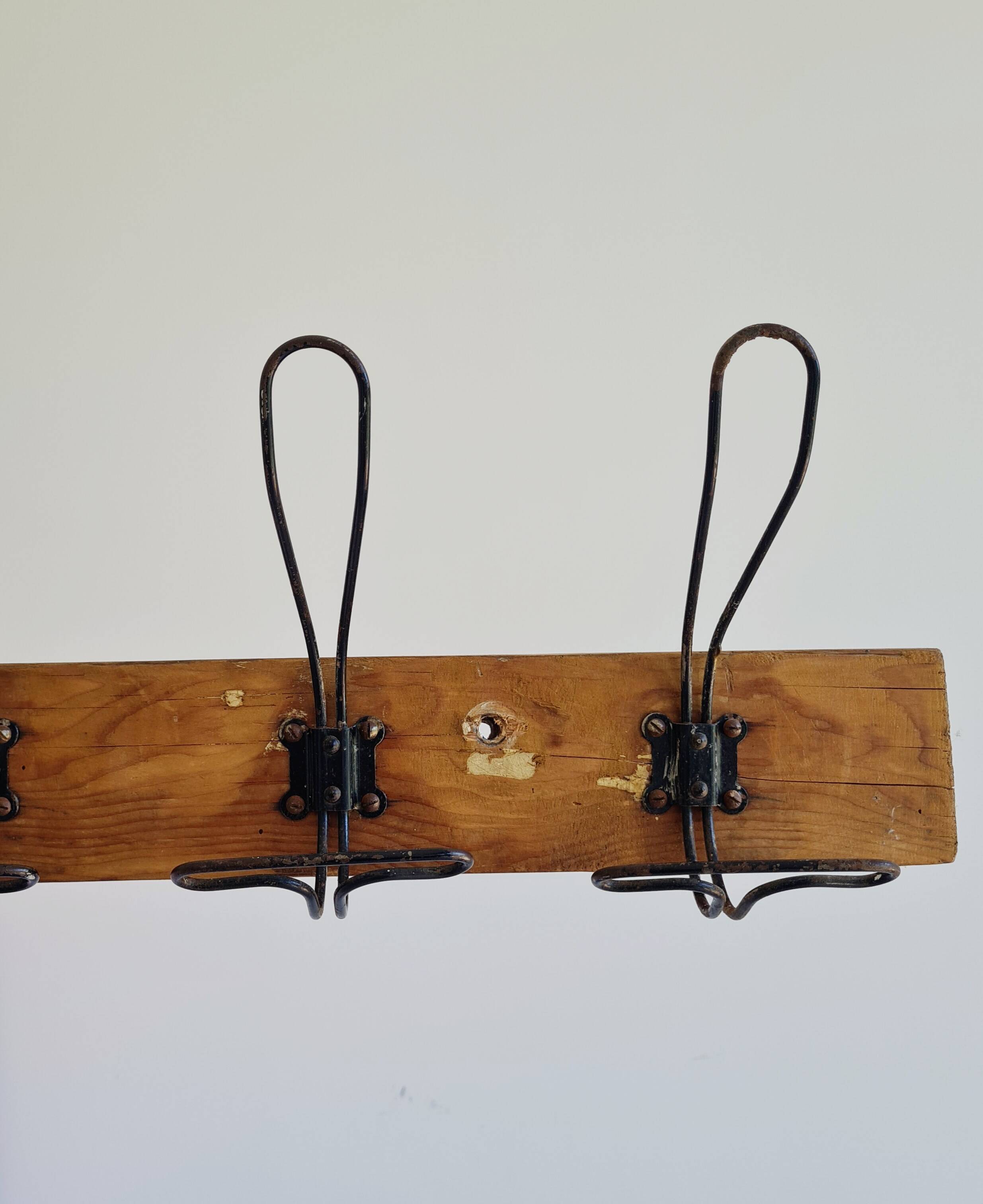 Antique wooden wall coat rack with metal hooks L200