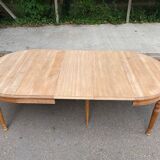 Art Deco round extendable dining table renovated in solid oak 225cm 20th century