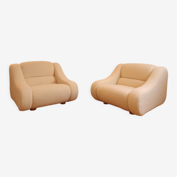 Pair of Italian armchairs 70s