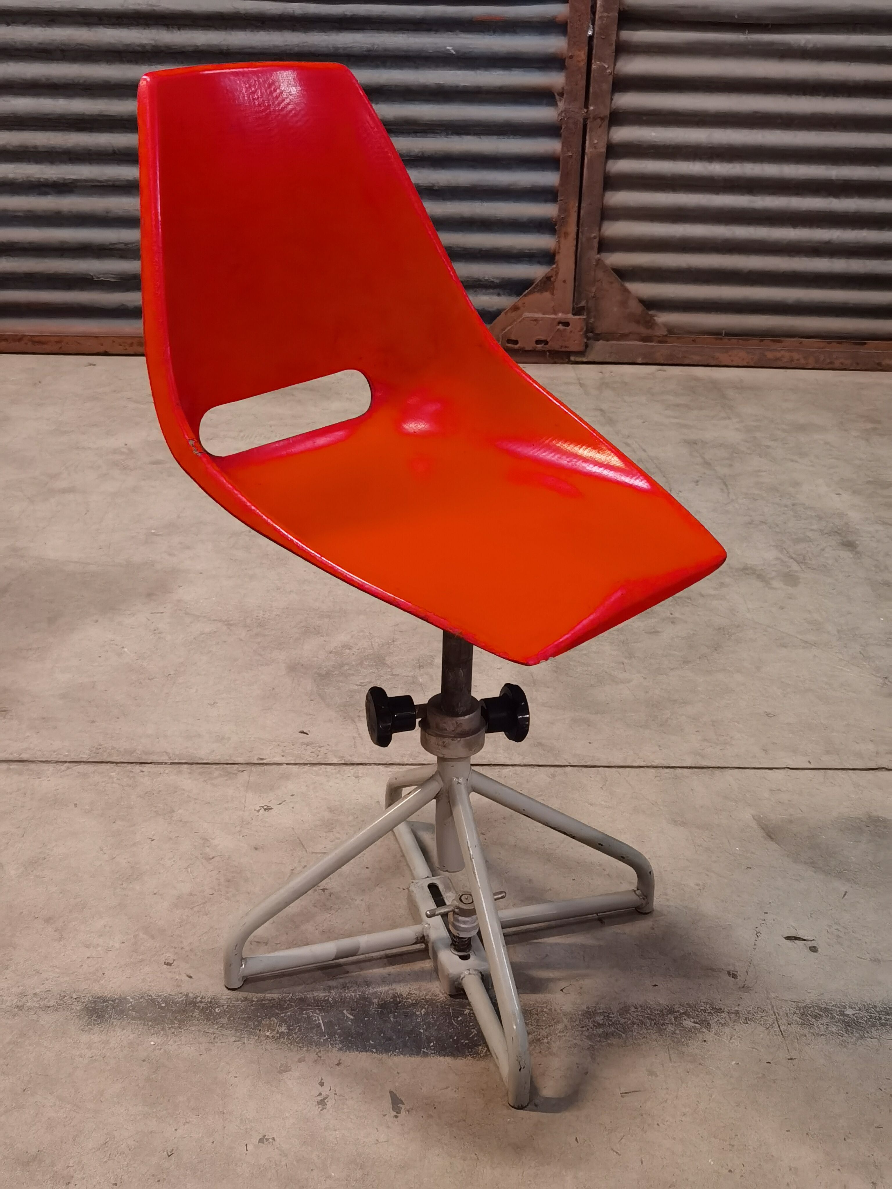 Pair of swivel chairs by Miroslav Navratil for Vertex