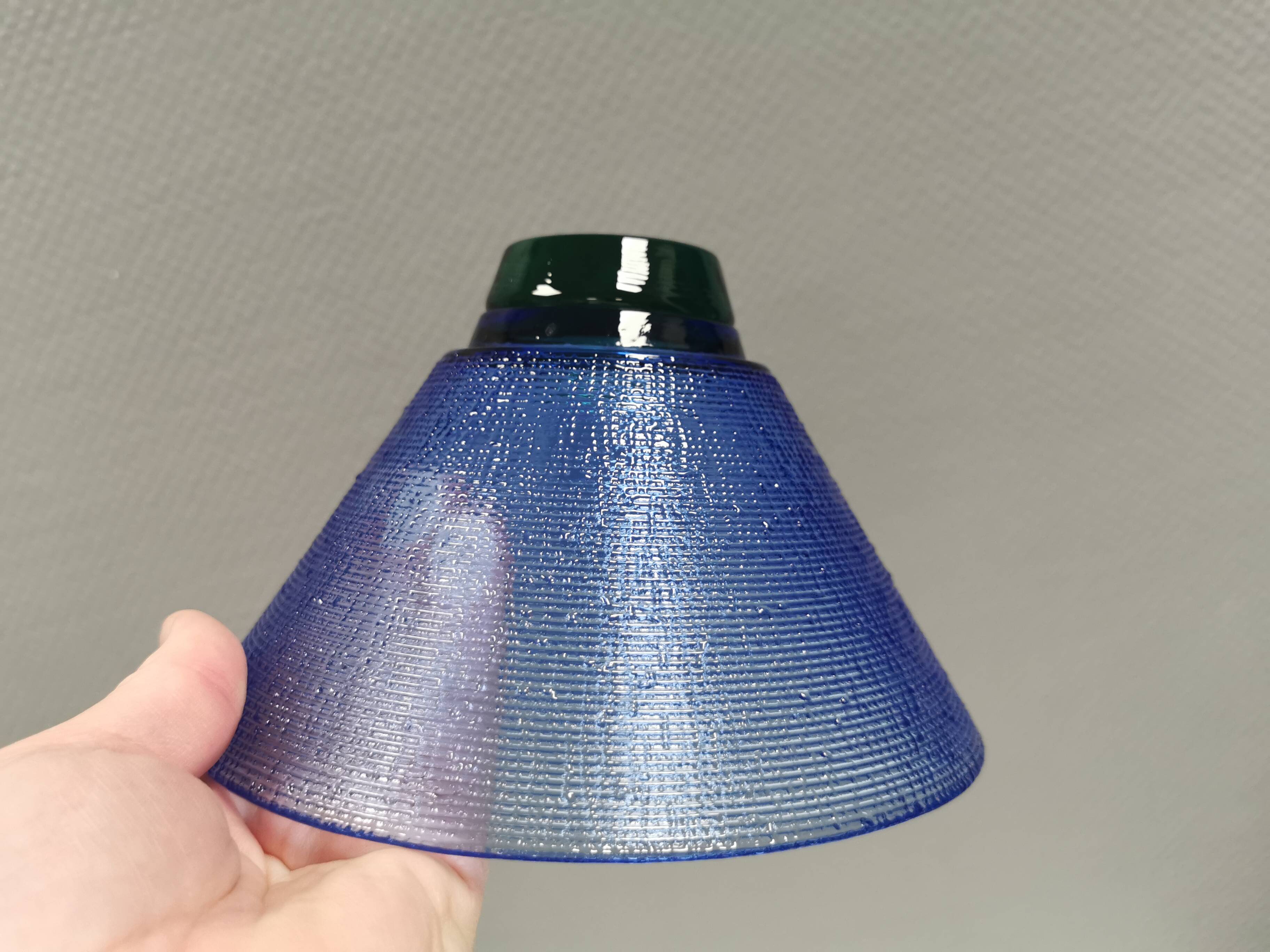 Glass bowl, by Lena Hansson for Hadeland glassworks Norway 1970s.