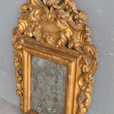 Miroir Louis XIV d'époque XVIIIème en bois doré 60x84cm