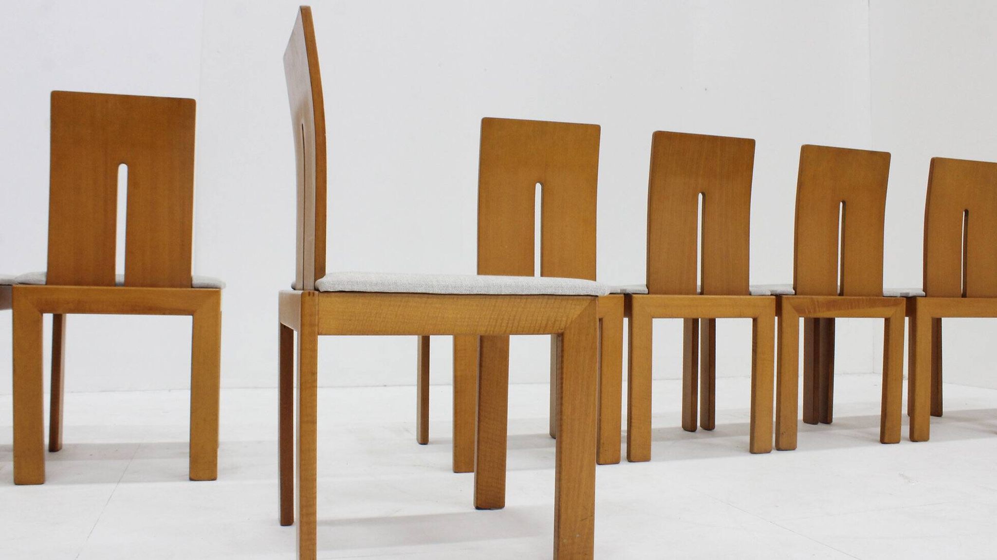 Vintage Italian dining room chairs set of 8