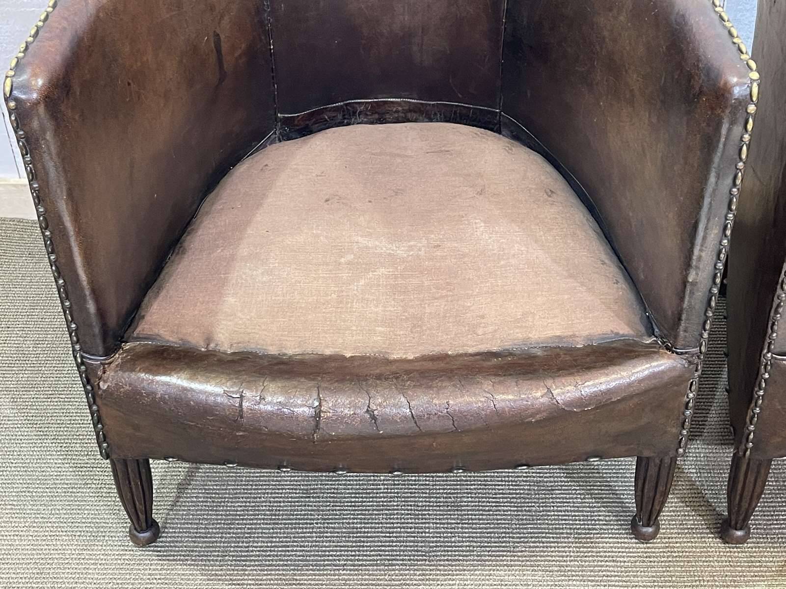 Art Deco period club lounge in leather and fabric seating