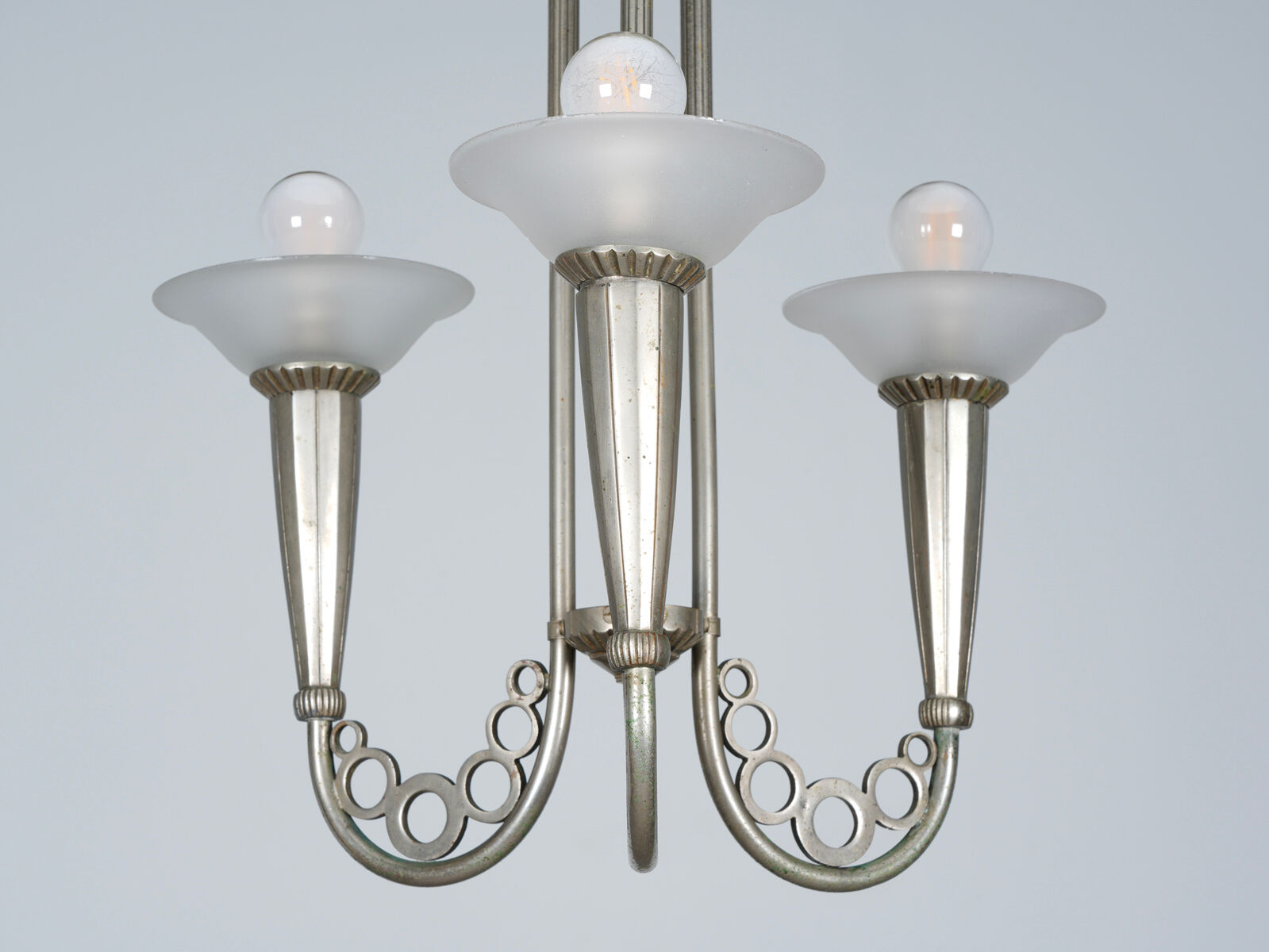 Art Deco chandelier circa 1930 in metal and glass