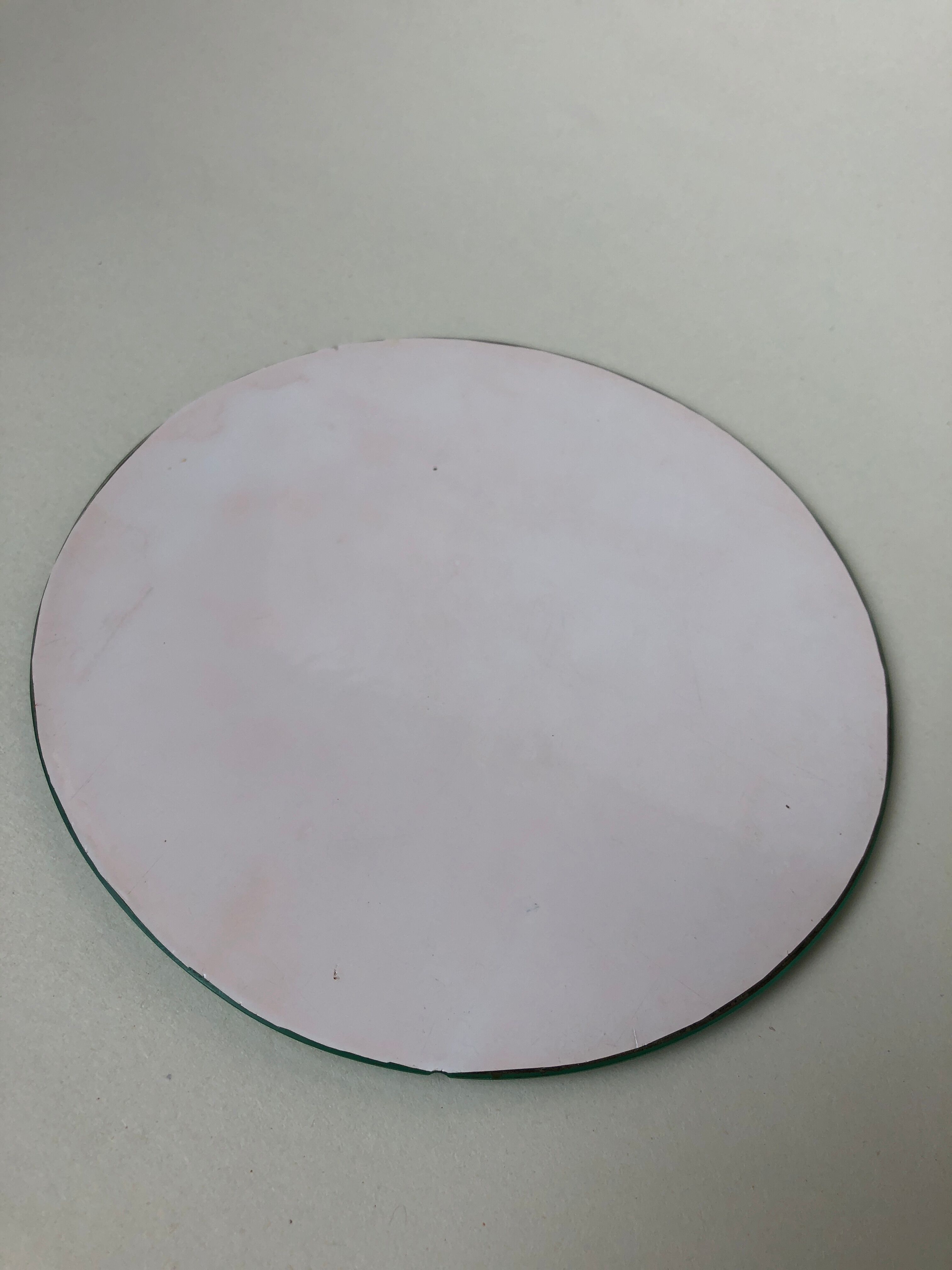 Beveled round mirror 25cm