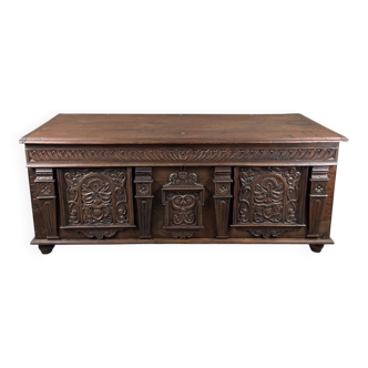 Large carved wooden chest, Renaissance style, 19th century