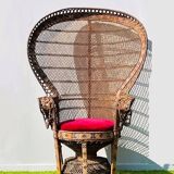 Fauteuil ' paon ' Emmanuelle XL. Vintage 70s