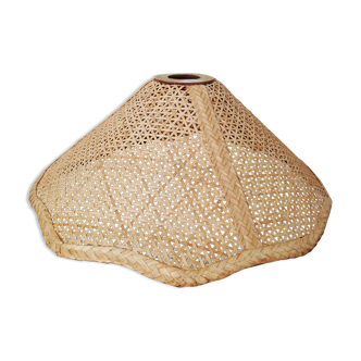 Rattan suspension