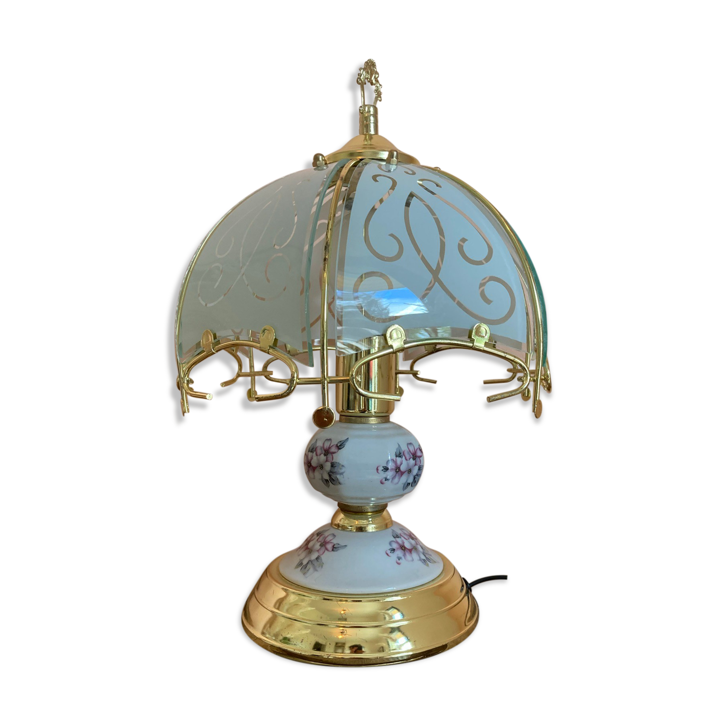 Lampe dorée pied porcelaine style tiffany