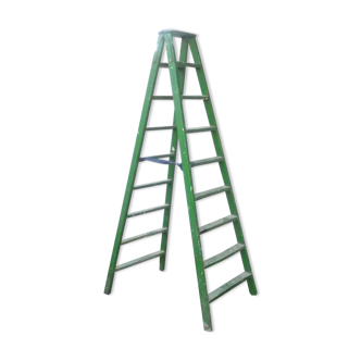 Vintage stepladder