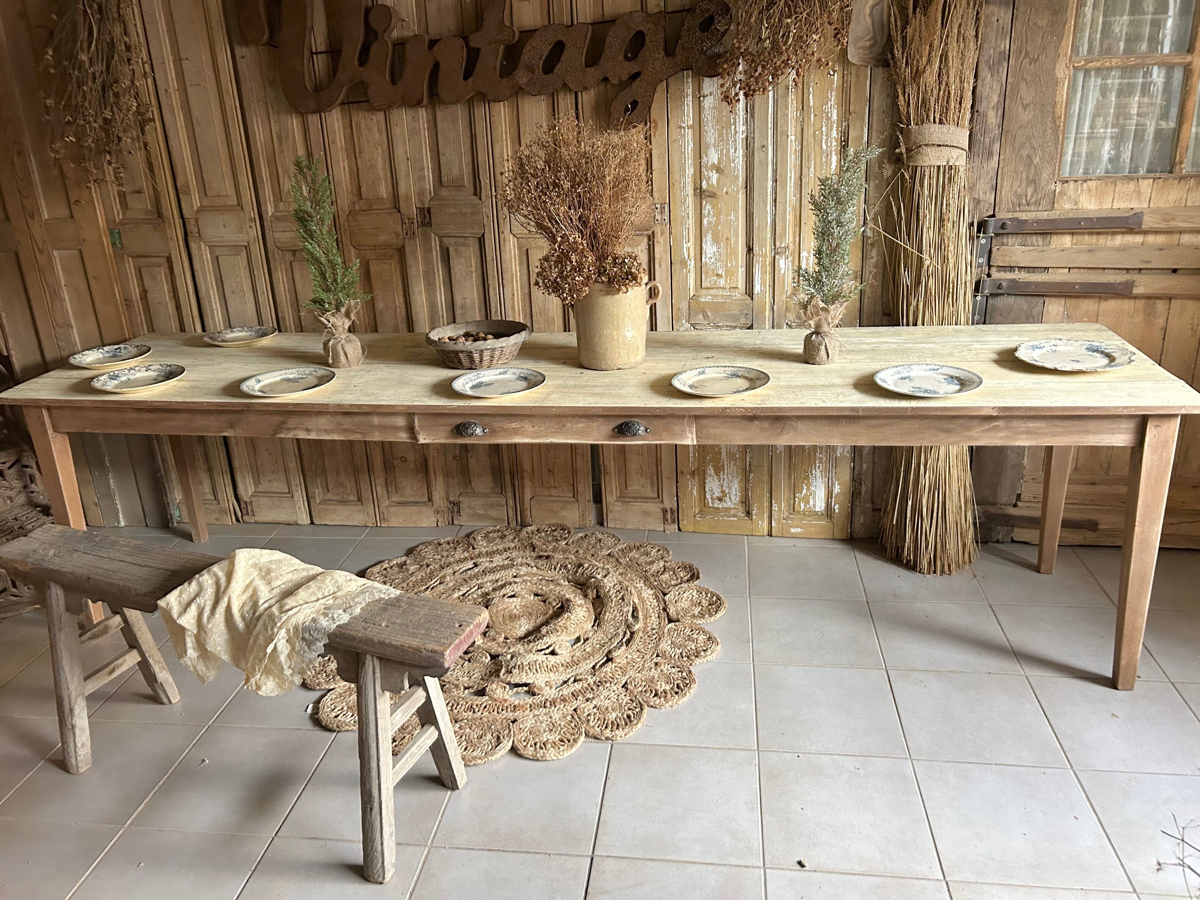 Large farmhouse table 292 cm