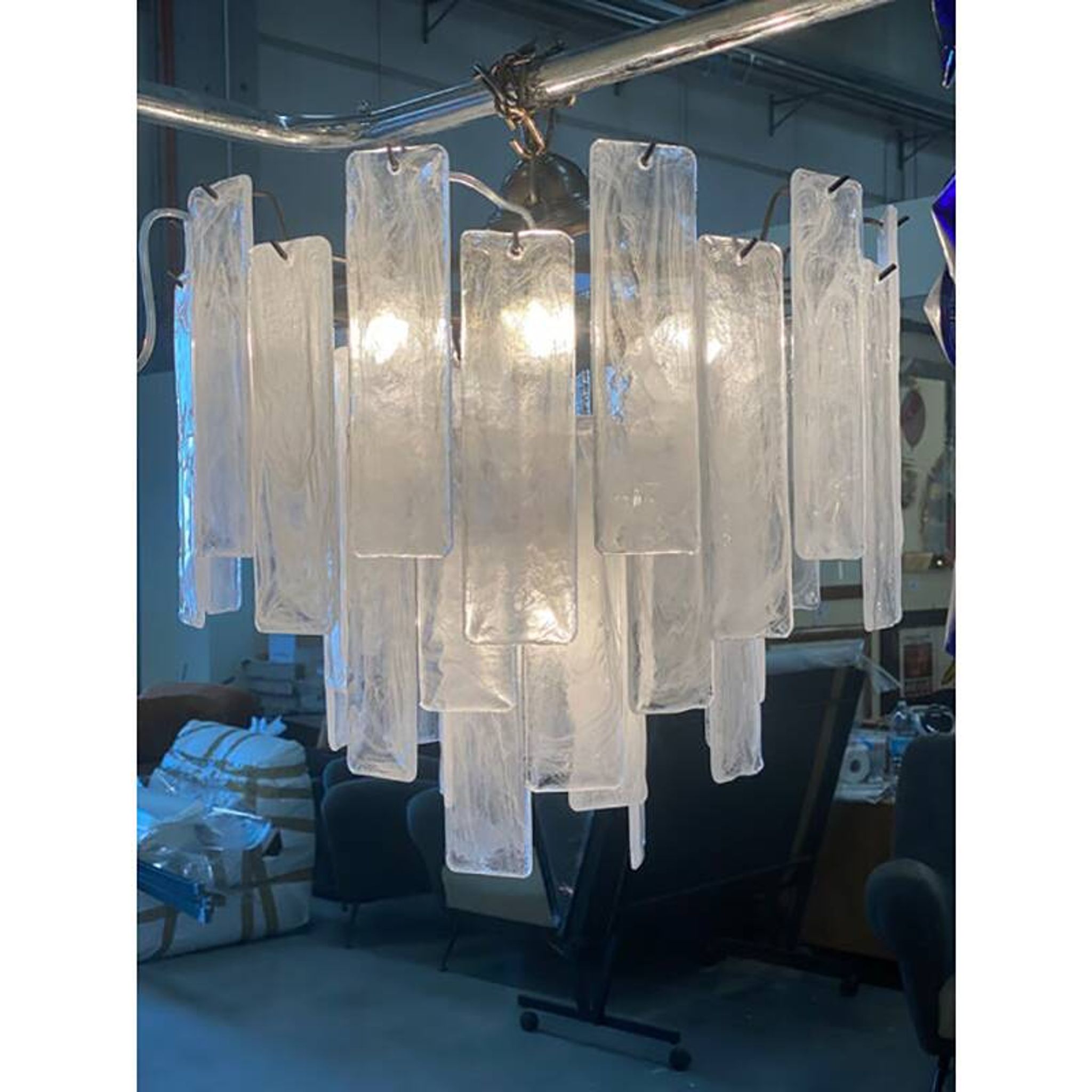 Lustre contemporain à bandes "listelli Alabastro" en verre de Murano