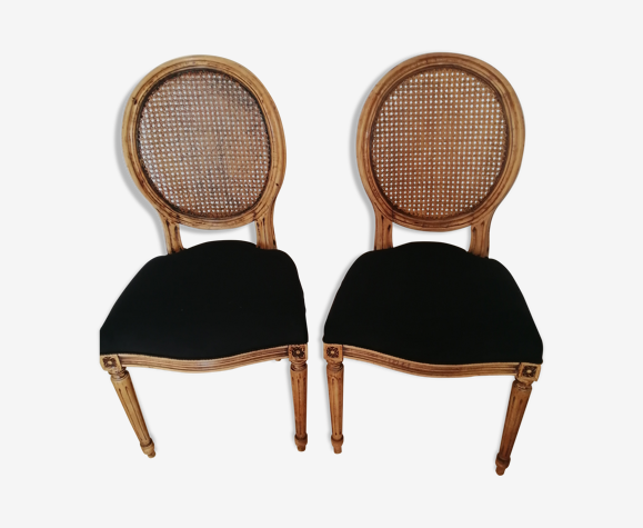Lot de 2 chaises médaillon dossier cannée