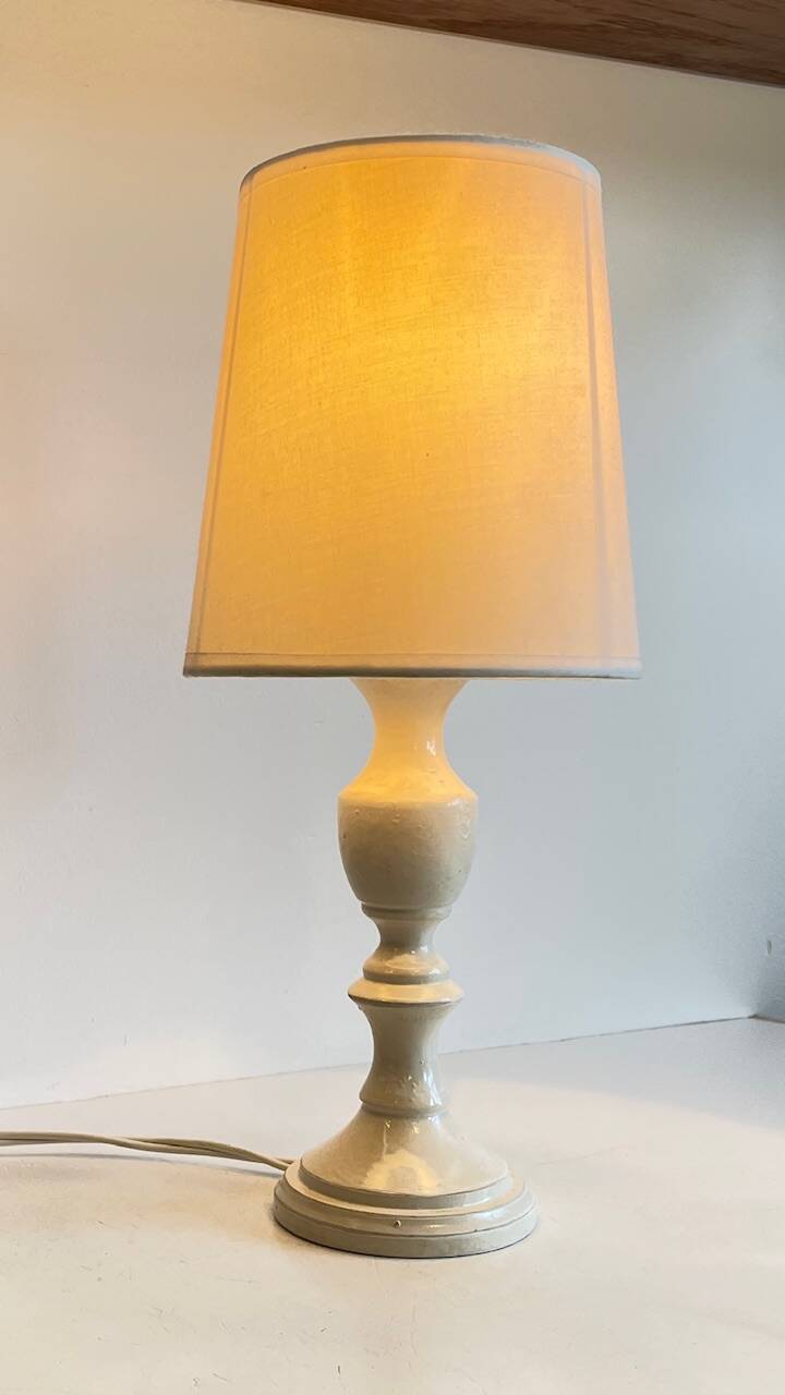 Vintage White-Cream Lacquered WOOD LAMP