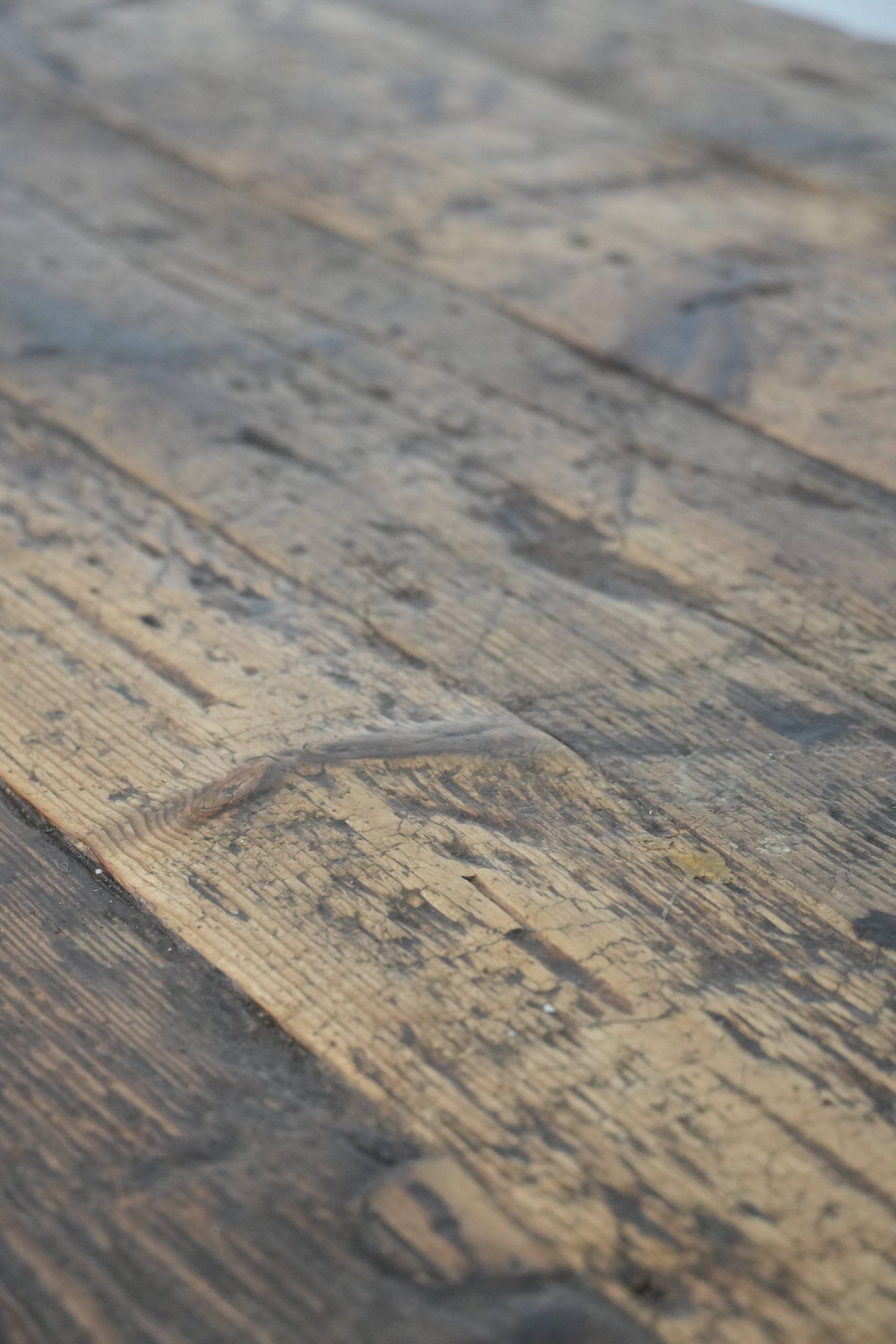 Magnificent and robust antique farmhouse dining table made of pine wood