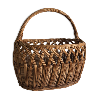 Braided wicker basket