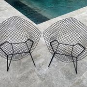 Pair of Harry Bertoia KNOLL 1950s vintage small diamond armchairs
