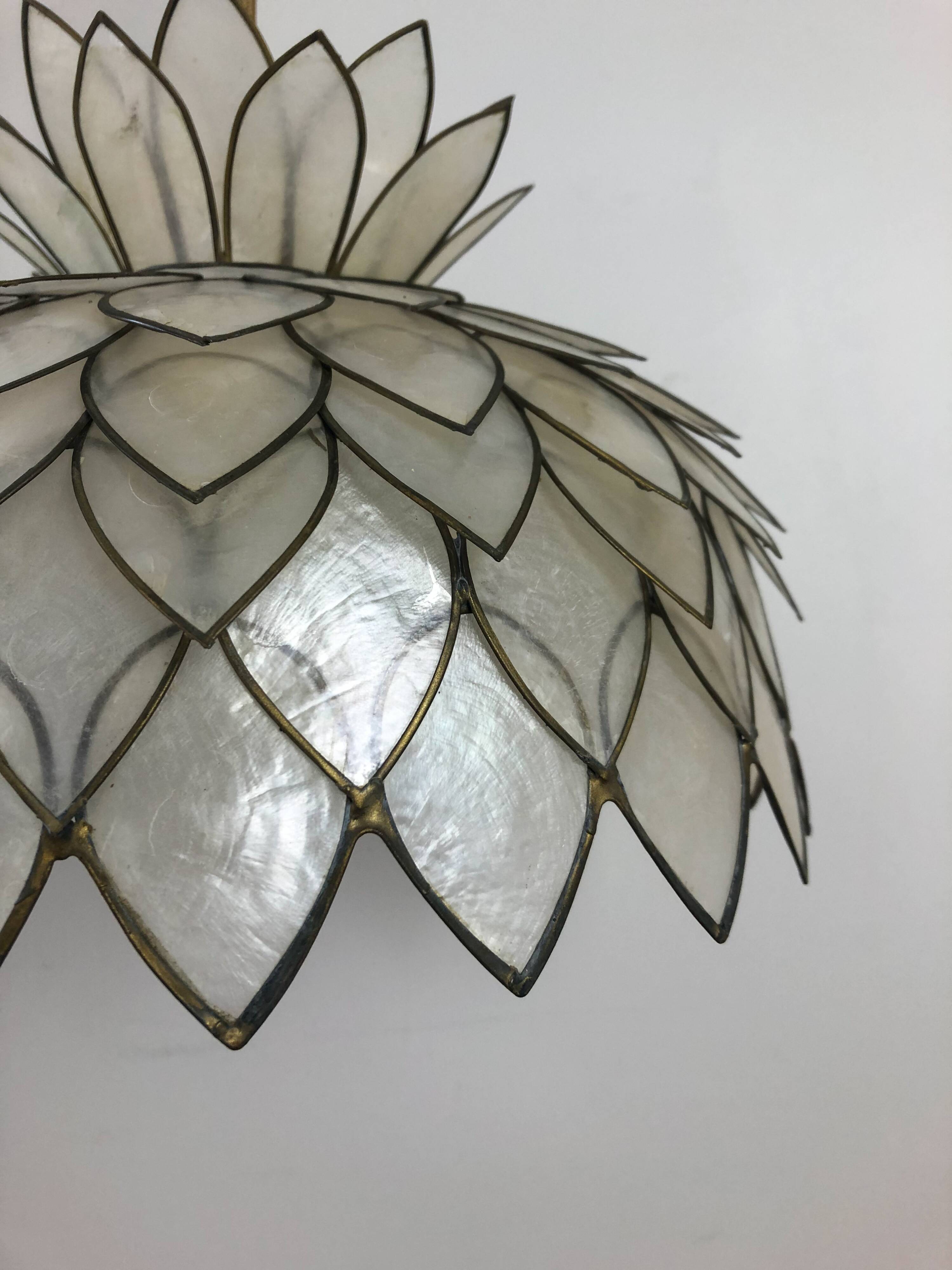 Lotus suspension in mother-of-pearl and brass