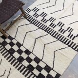 Moroccan Berber wool rug 252 x 139 cm