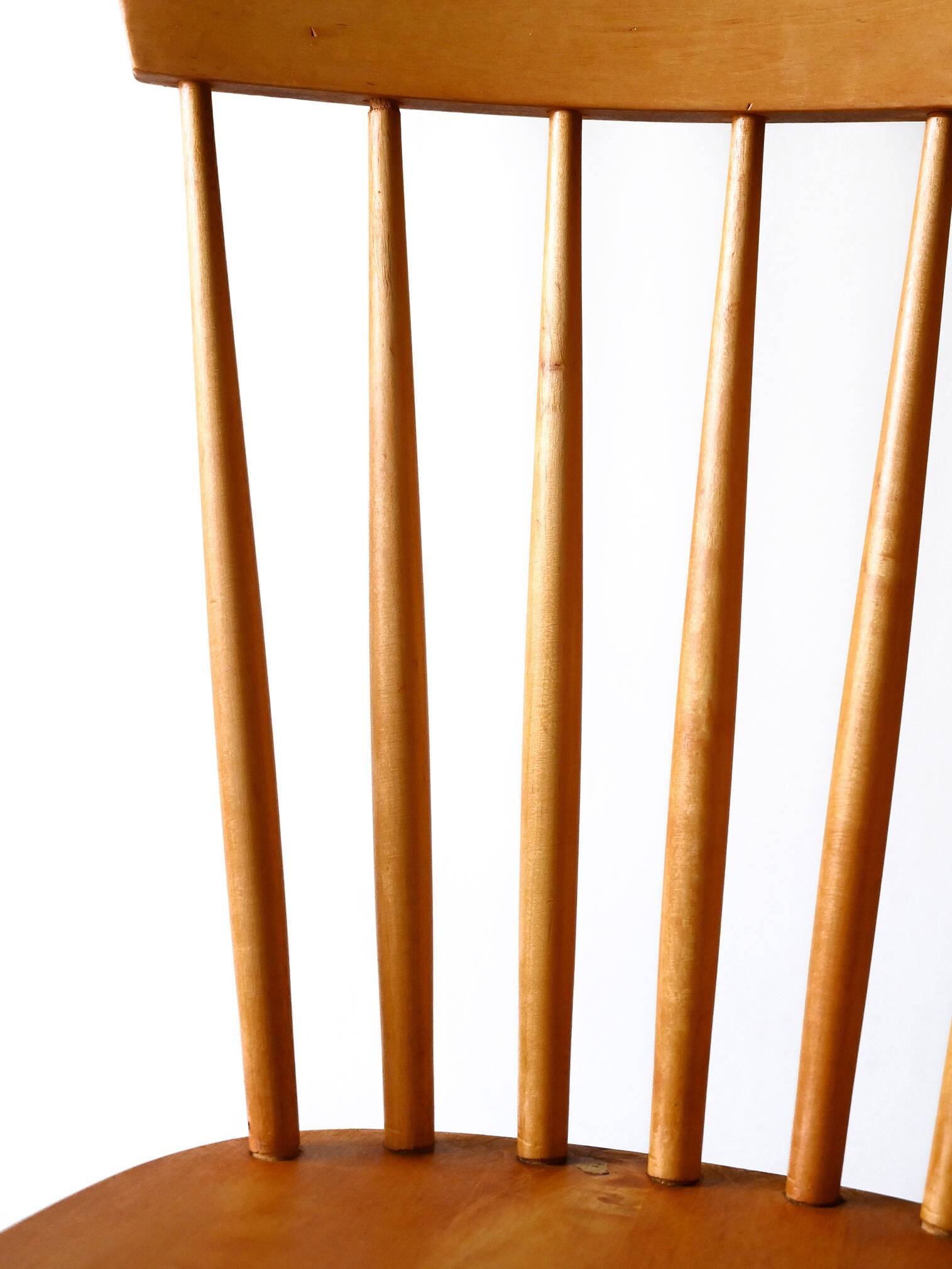 Paire de chaises Pinstolar scandinaves du milieu du siècle
