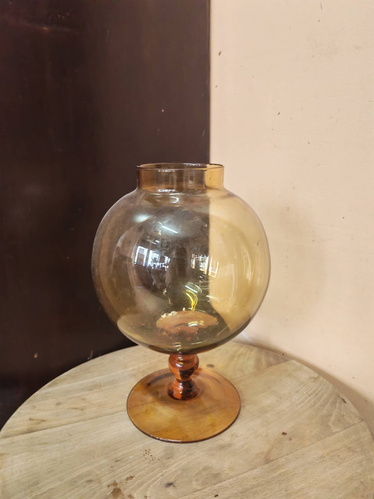 Balloon vase Empolie in blown amber glass Italy 1970