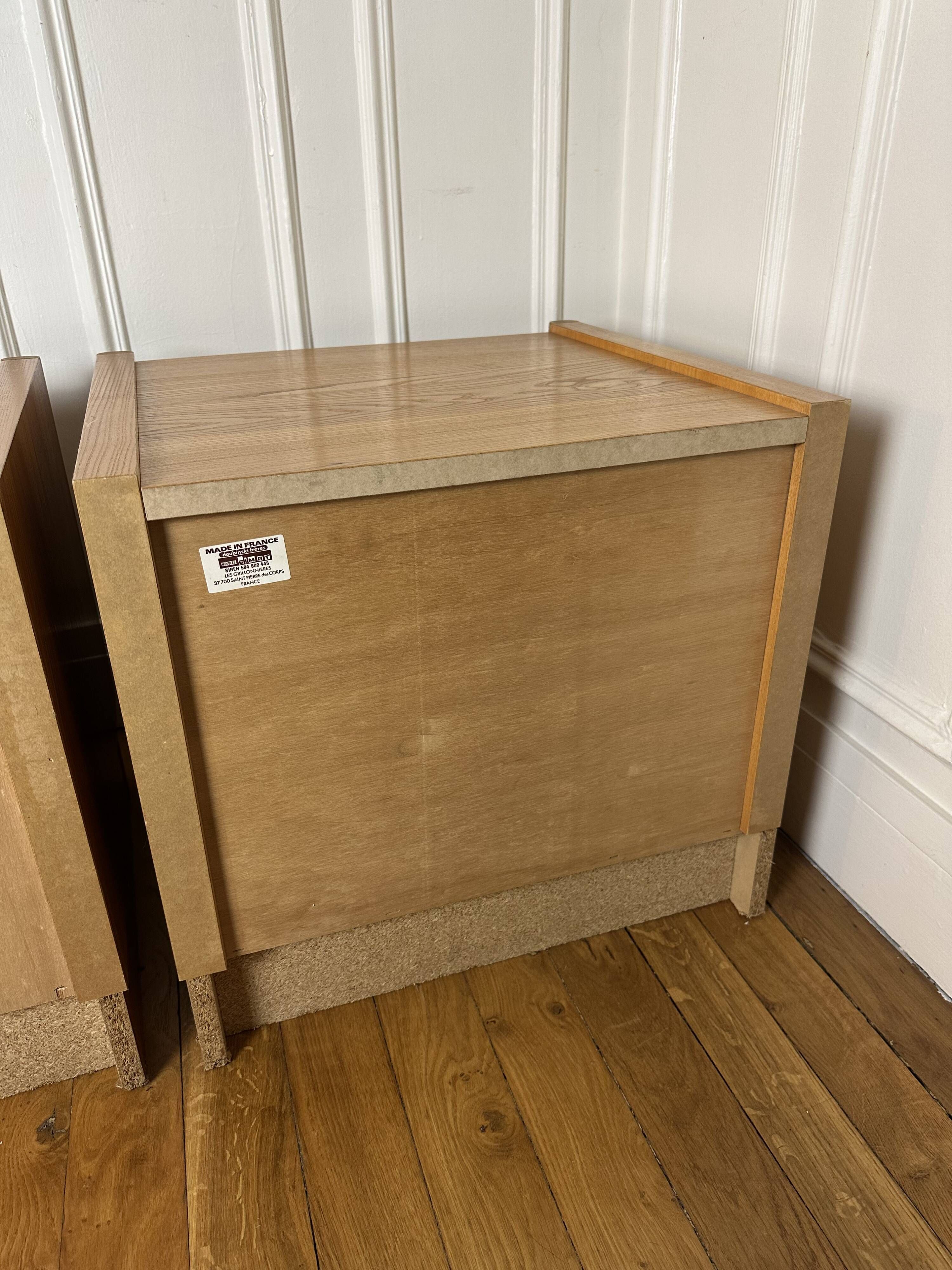2 tables de chevet en orme Simat années 80