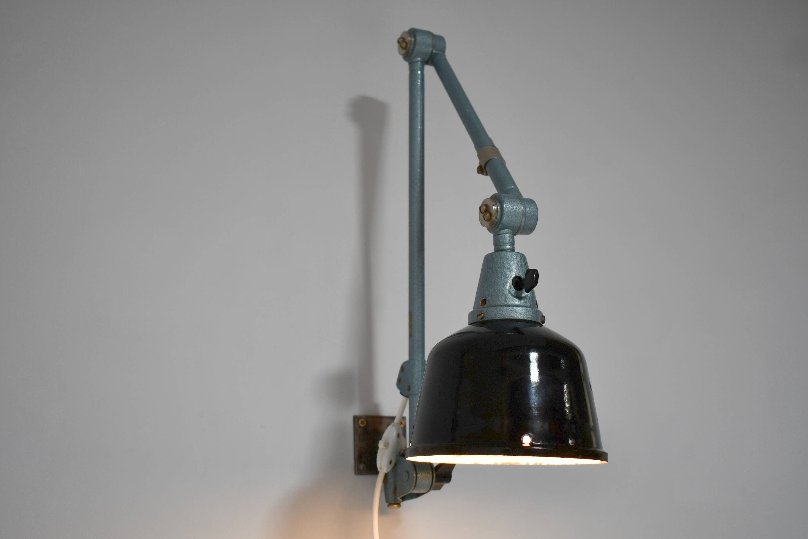 Articulating studio lamp by Midgard. Germany 1950s