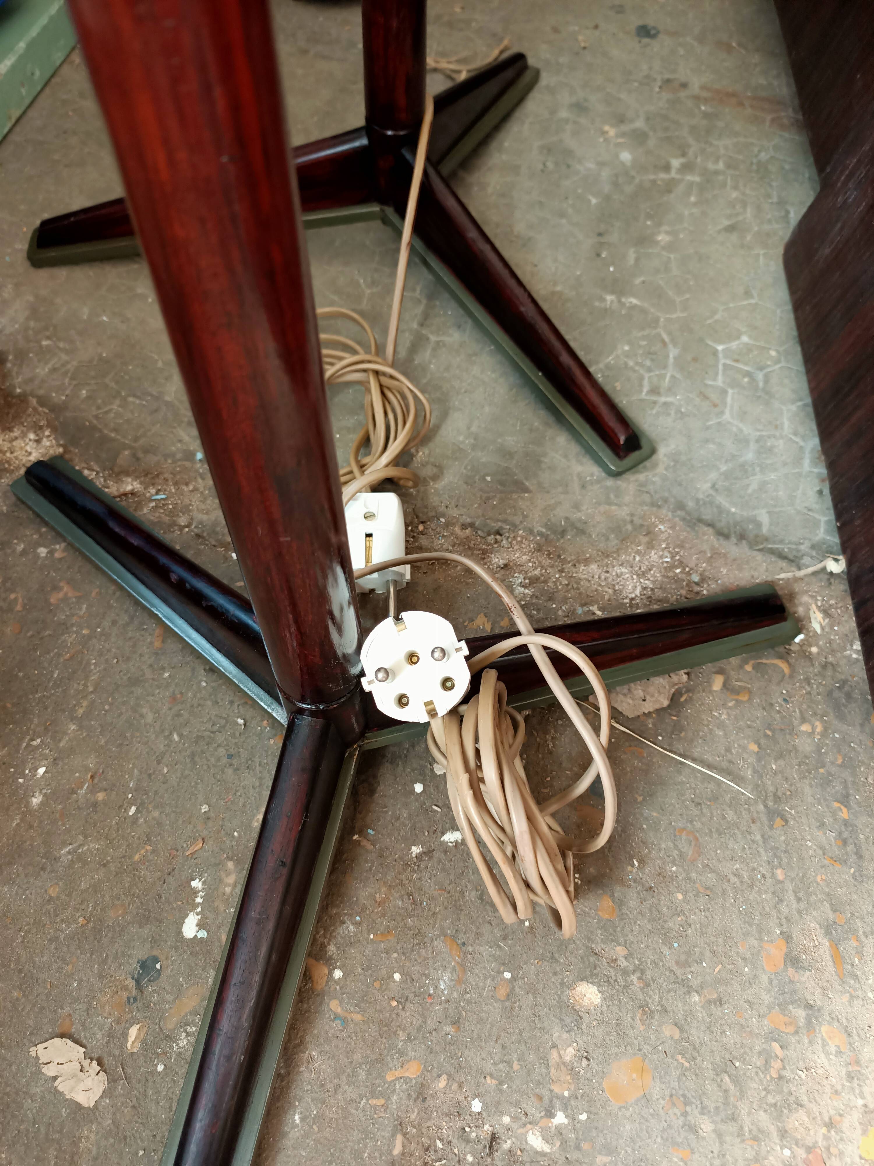 Lampadaire scandinave en teck et métal 1960