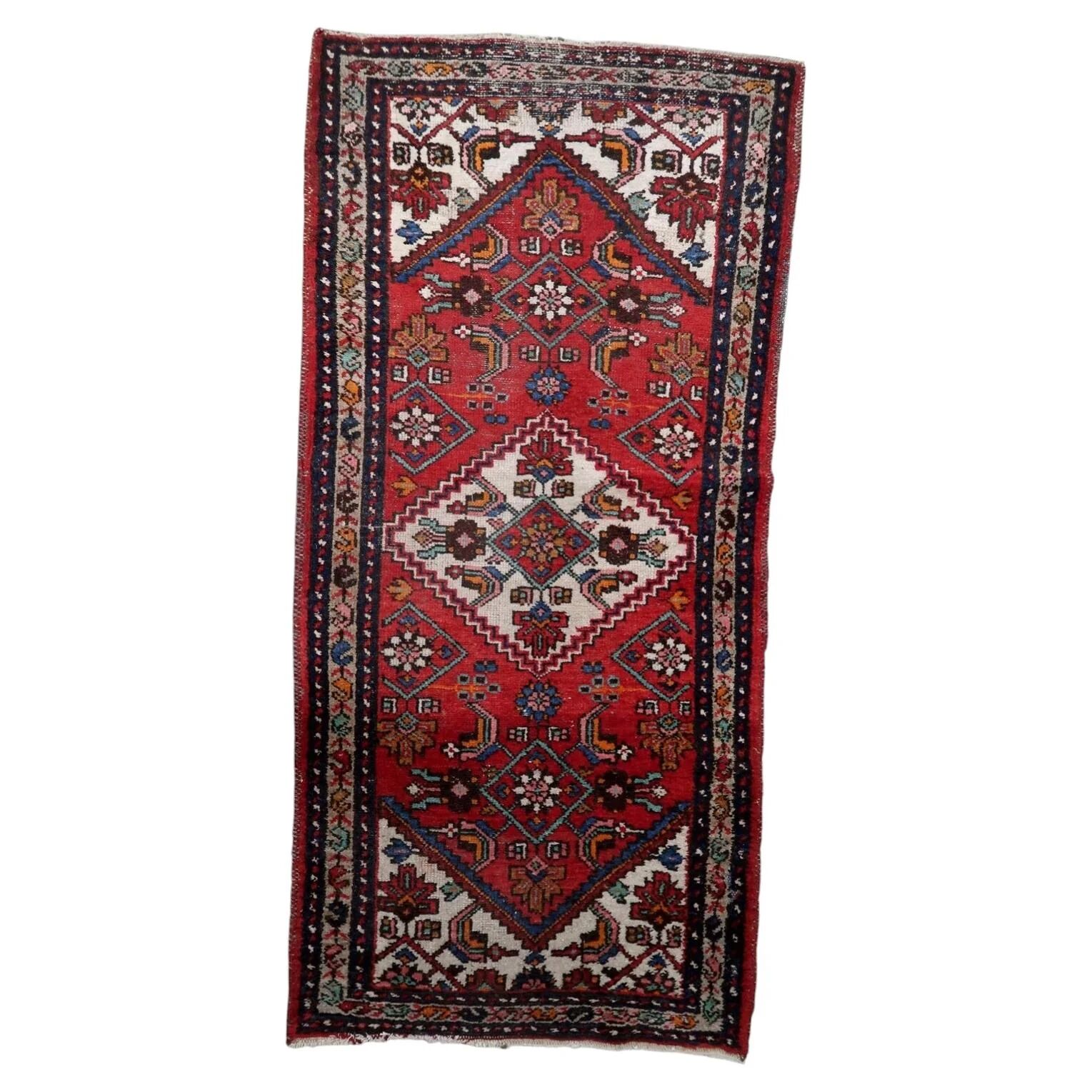 1920s Handmade Vintage Wool Medallion Rug, Red, 93 × 202 cm - 1C1292