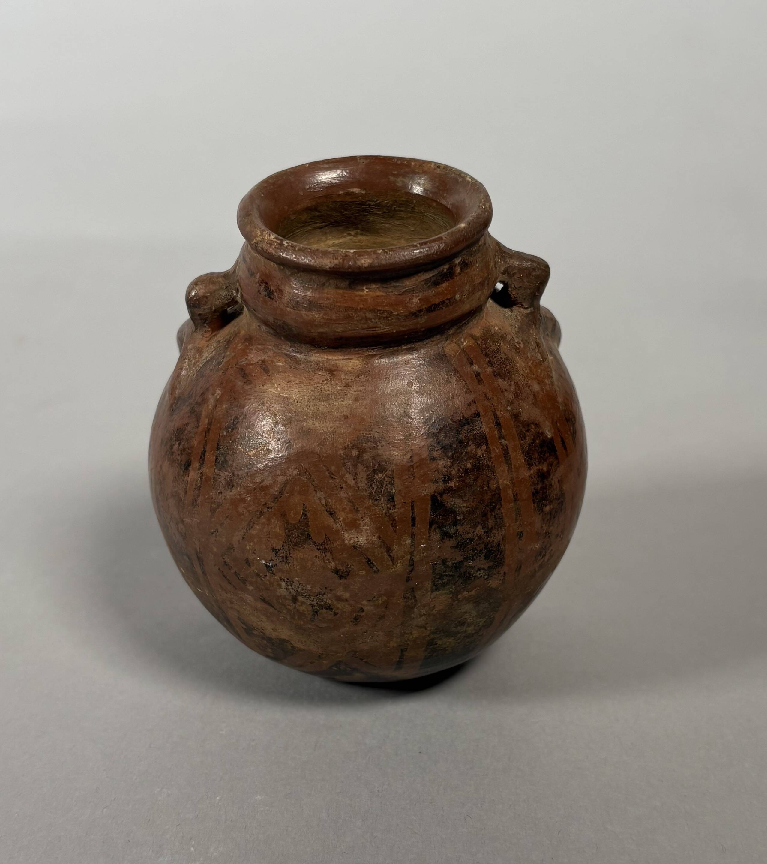 Shamanic pendant vase, Quimbaya culture, Colombia circa 500-1500 AD.